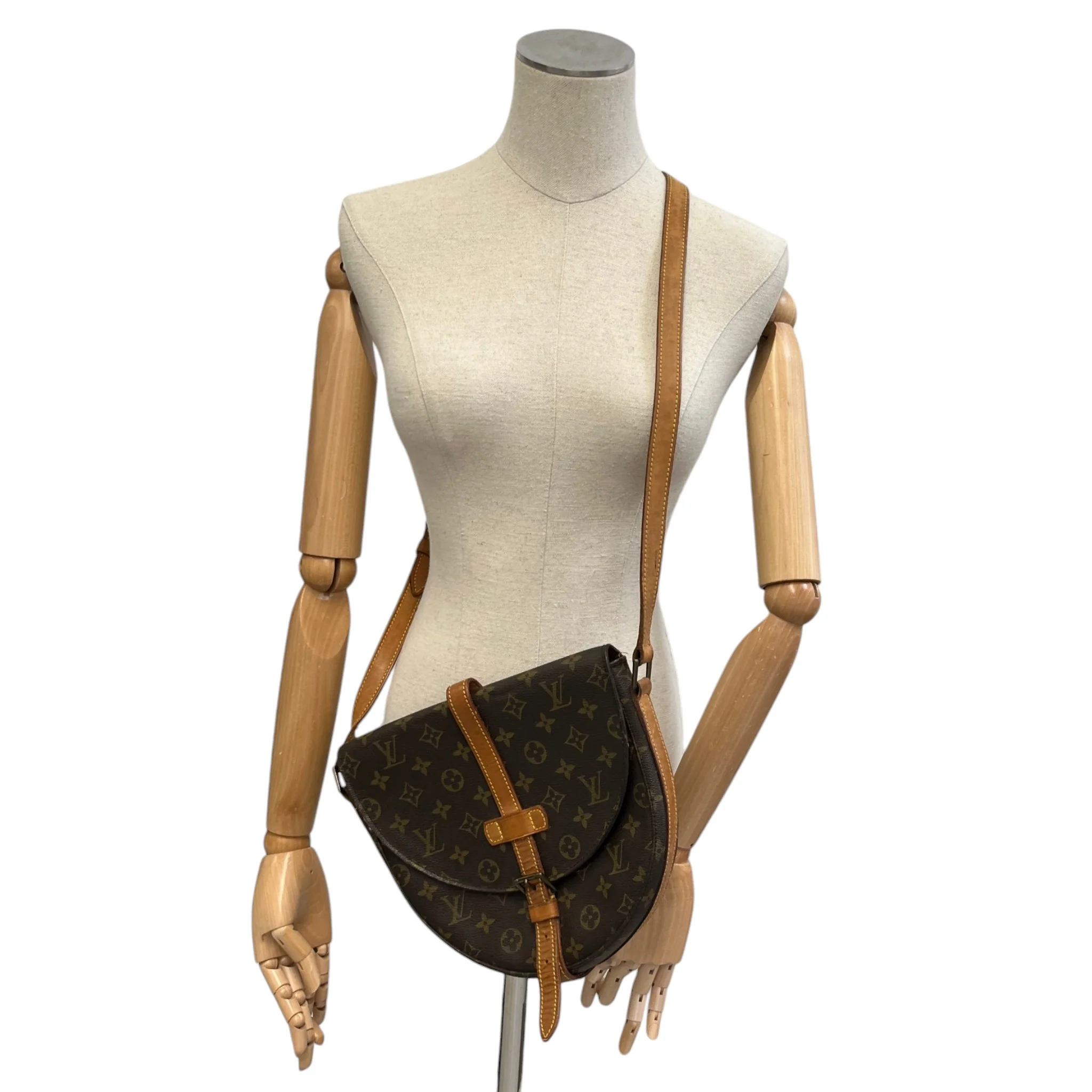 Women's Chantilly Monogram Messenger Bag Brown - Image 2