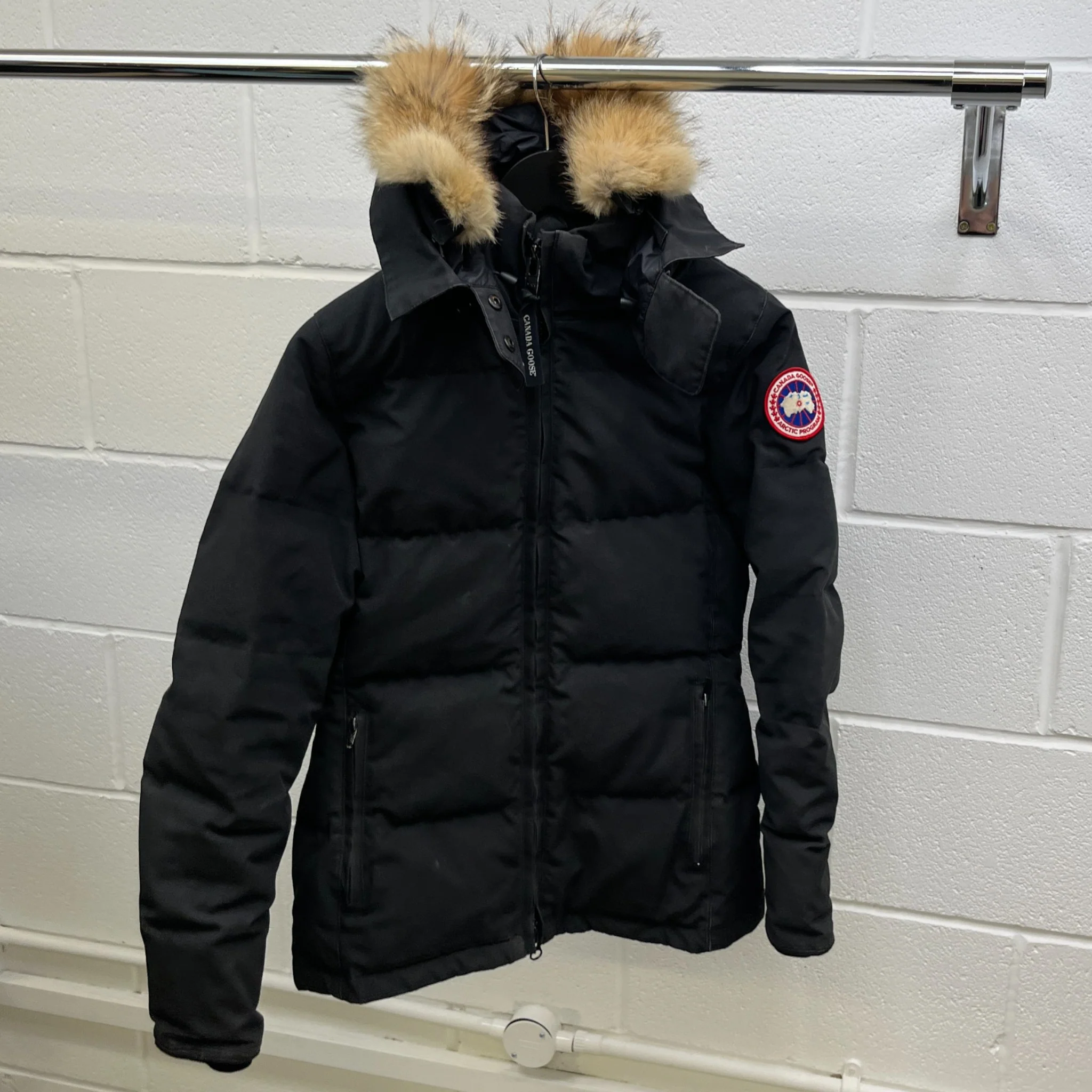 Women's Chelsea Down Jacket Black Size S - Image 8