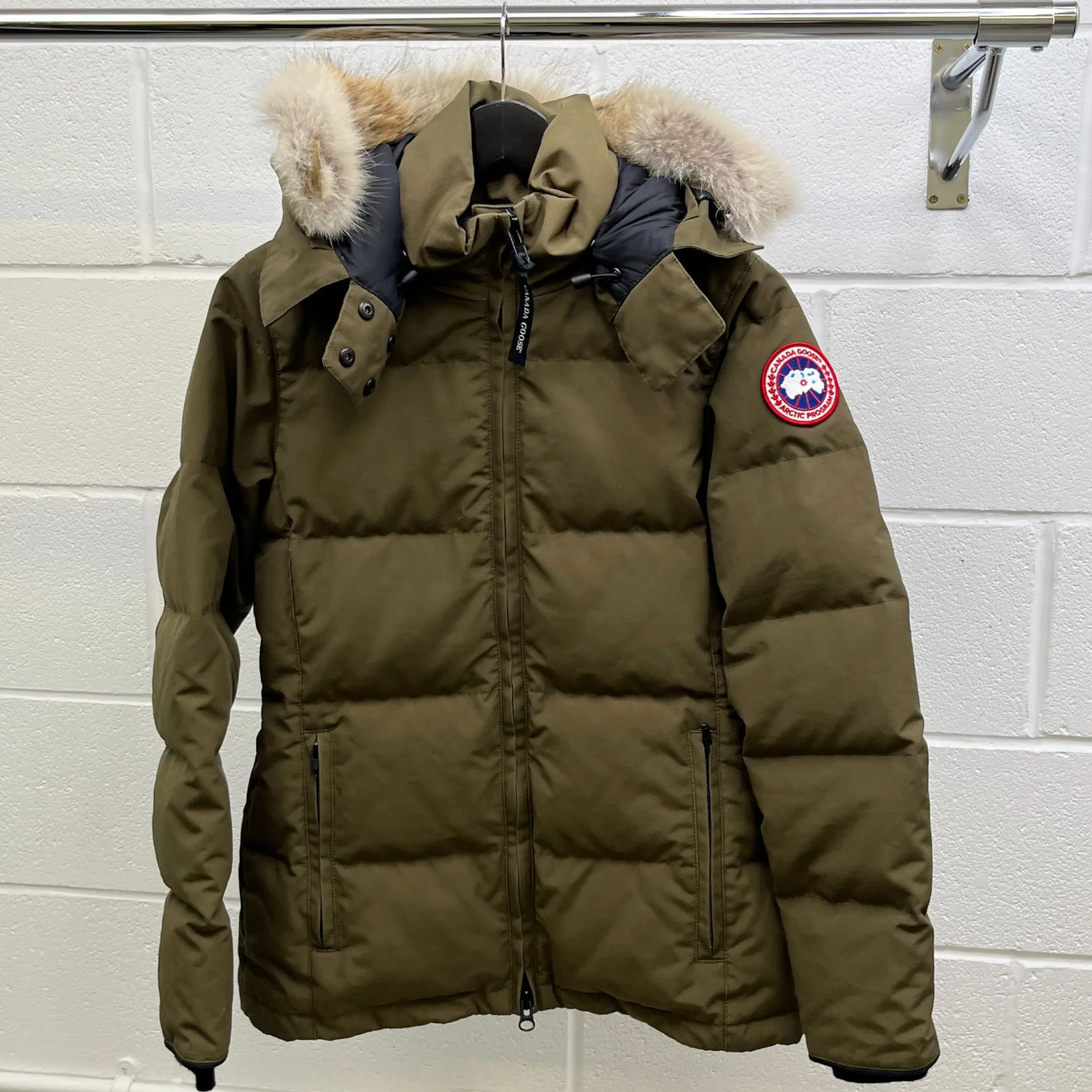 Women's Chelsea Parka Down Jacket Khaki Size S - Image 8