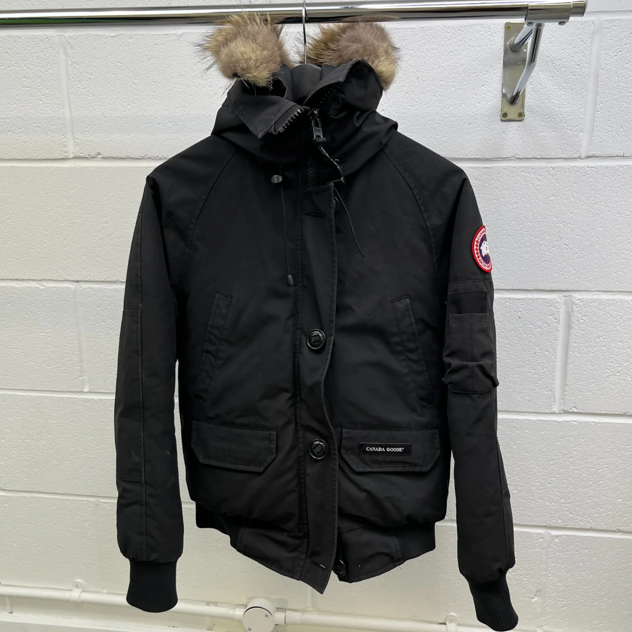 Women's Chilliwack Bomber Down Jacket Black Size S - Image 9