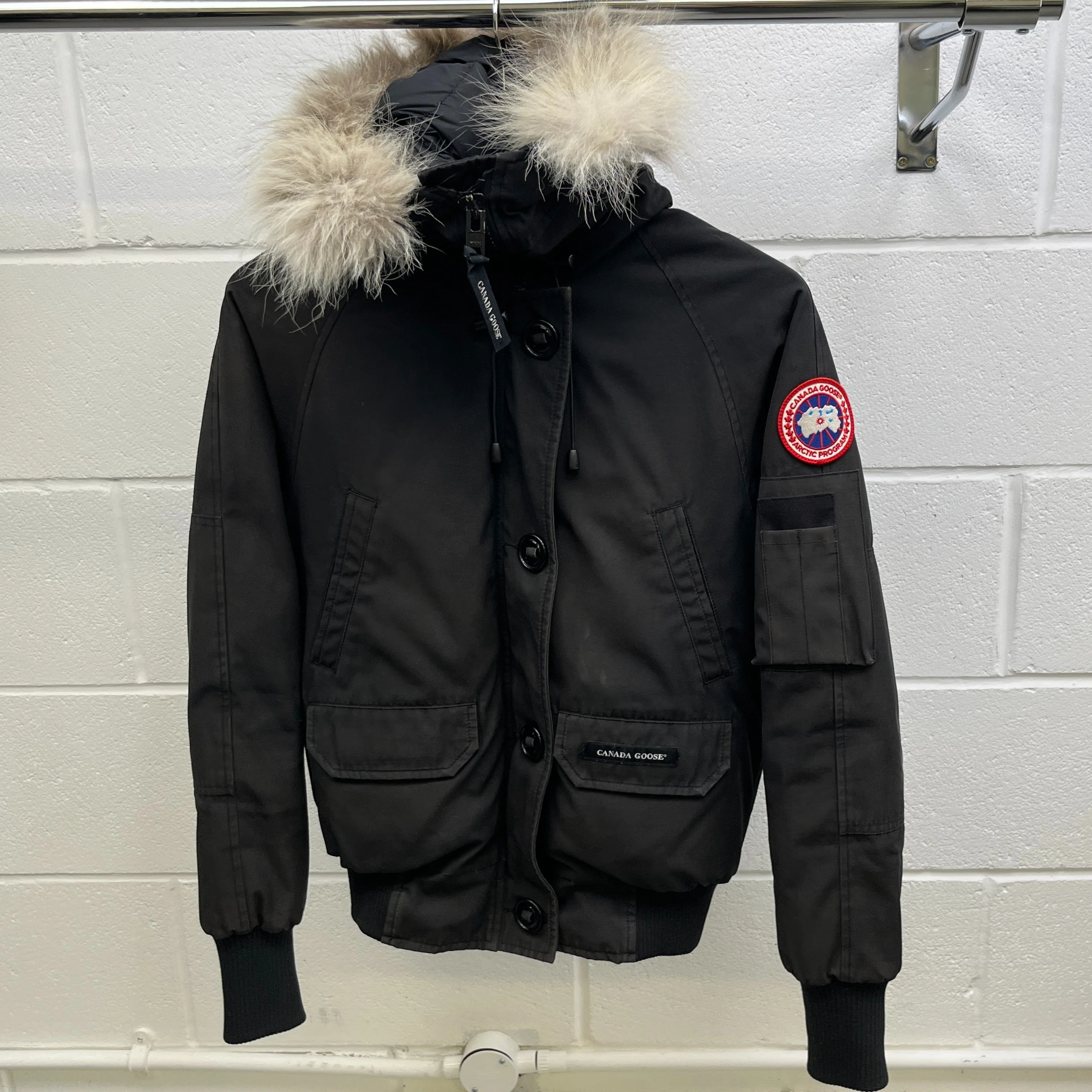 Women's Chilliwack Bomber Down Jacket Black Size XS - Image 8