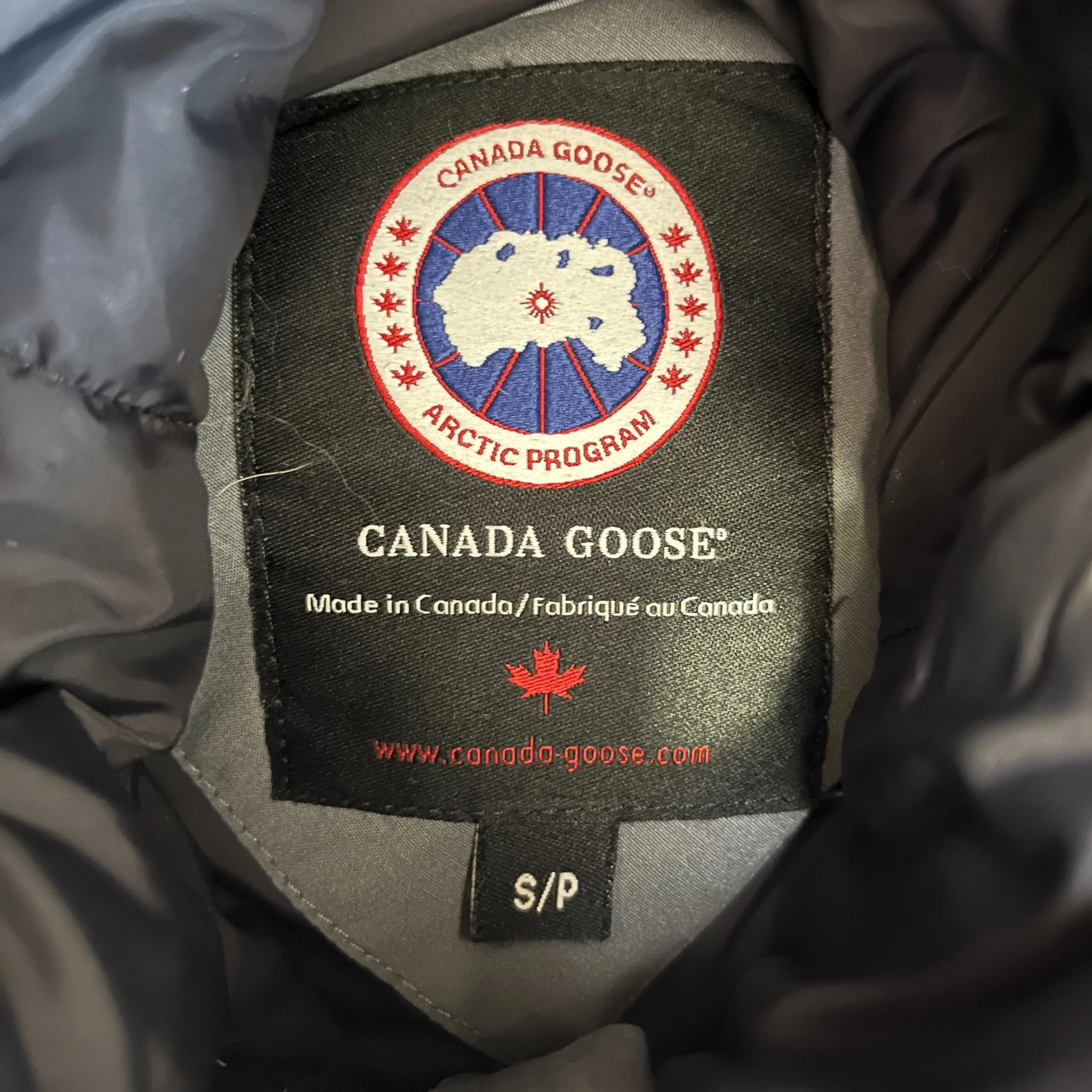 Women's Chilliwack Bomber Down Jacket Grey Size S - Image 6