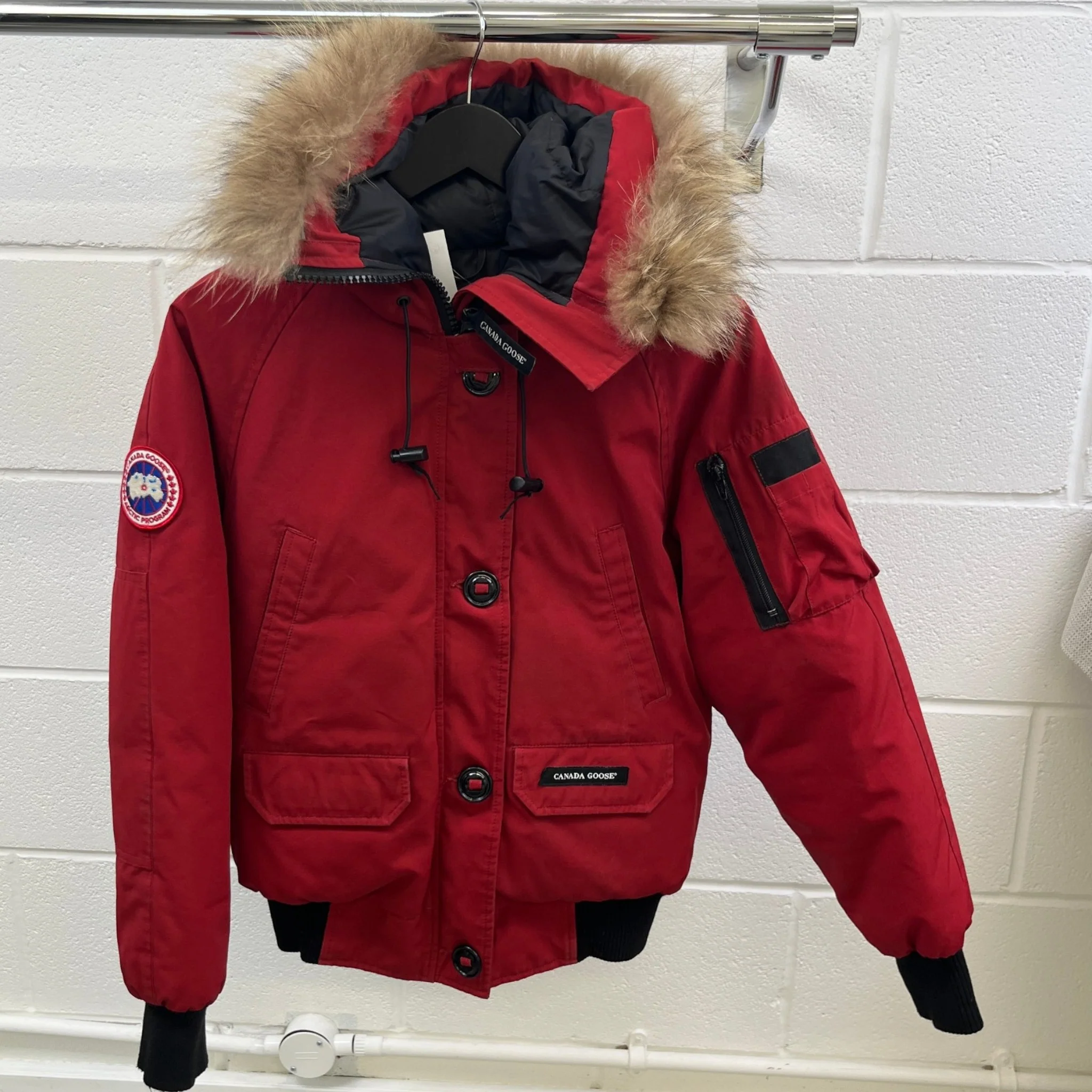 Women's Chilliwack Bomber Down Jacket Red Size S - Image 9