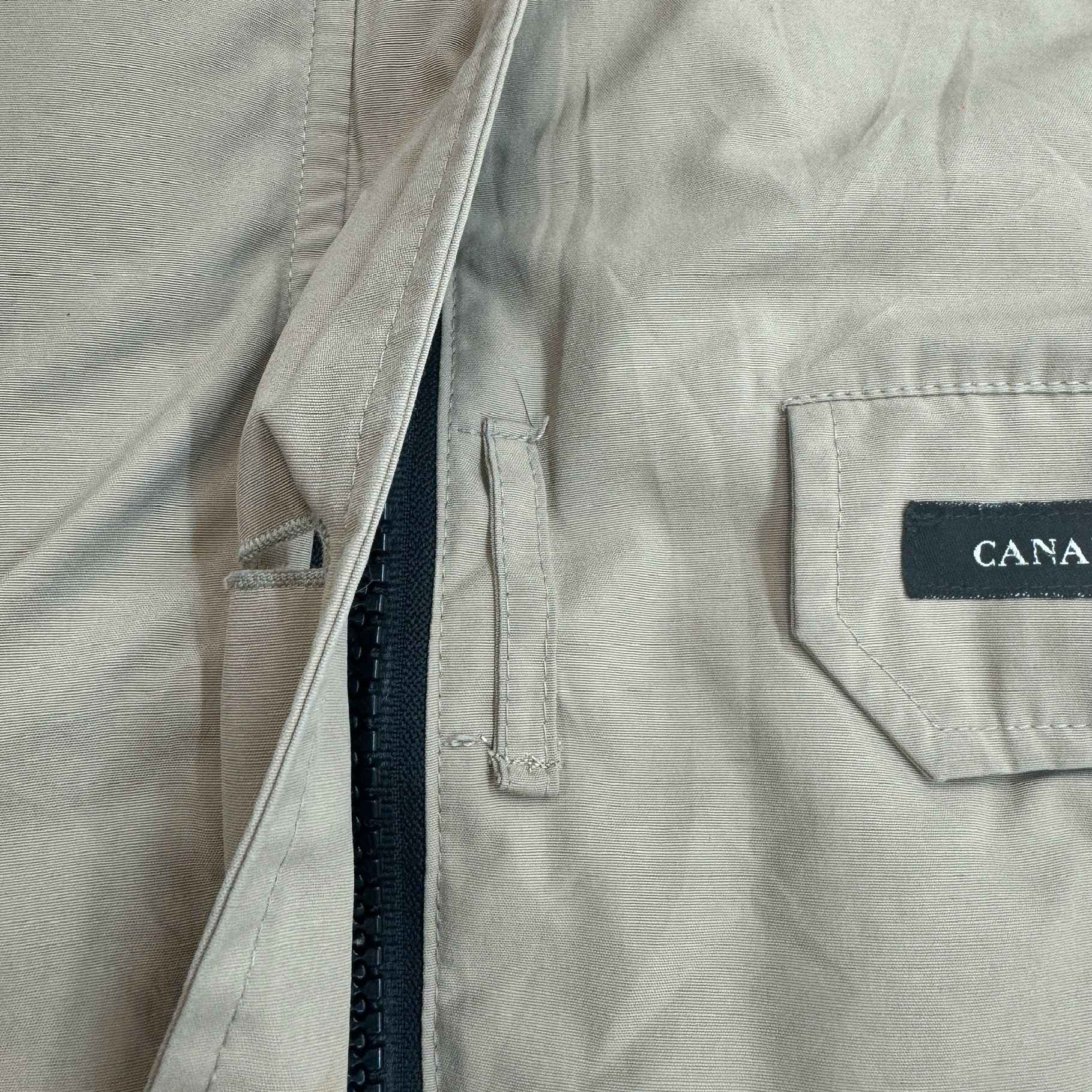 Women's Chilliwack Down Jacket Beige Size M - Image 9