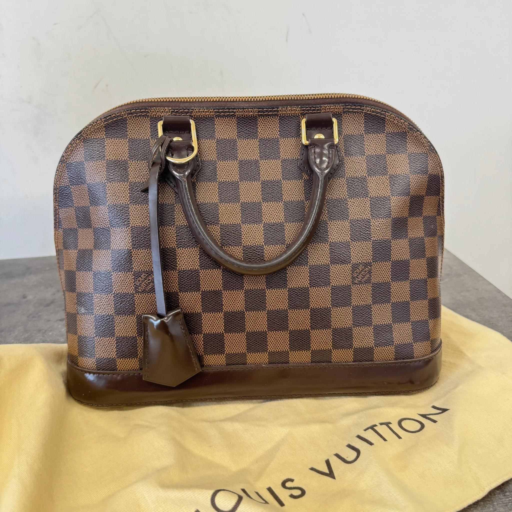 Women's Damier Ebene Alma Pm Bag Brown - Image 11