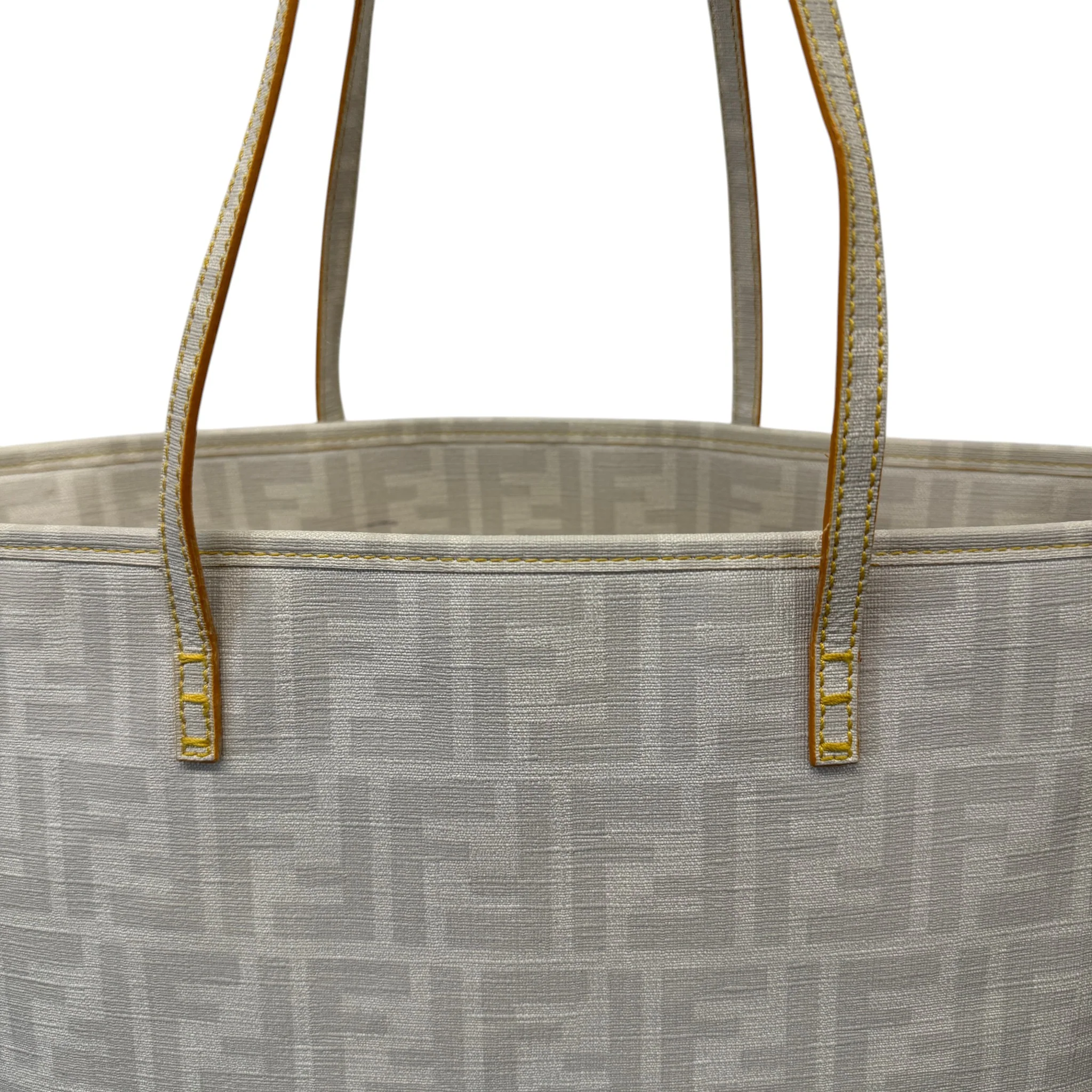 Women's Ff Zucca Roll Large Tote Bag White - Image 4
