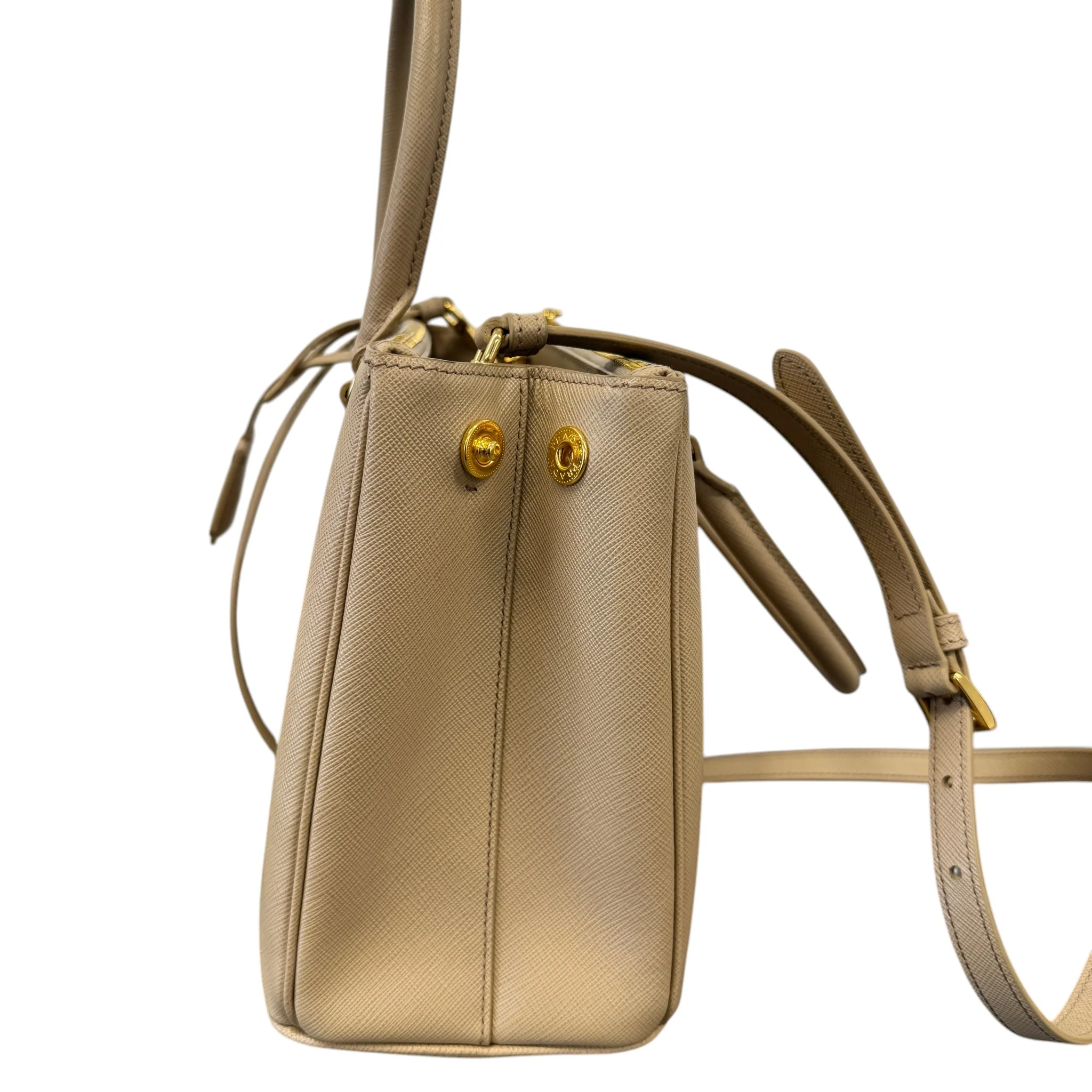 Women's Galleria Medium Saffiano Bag Beige - Image 5