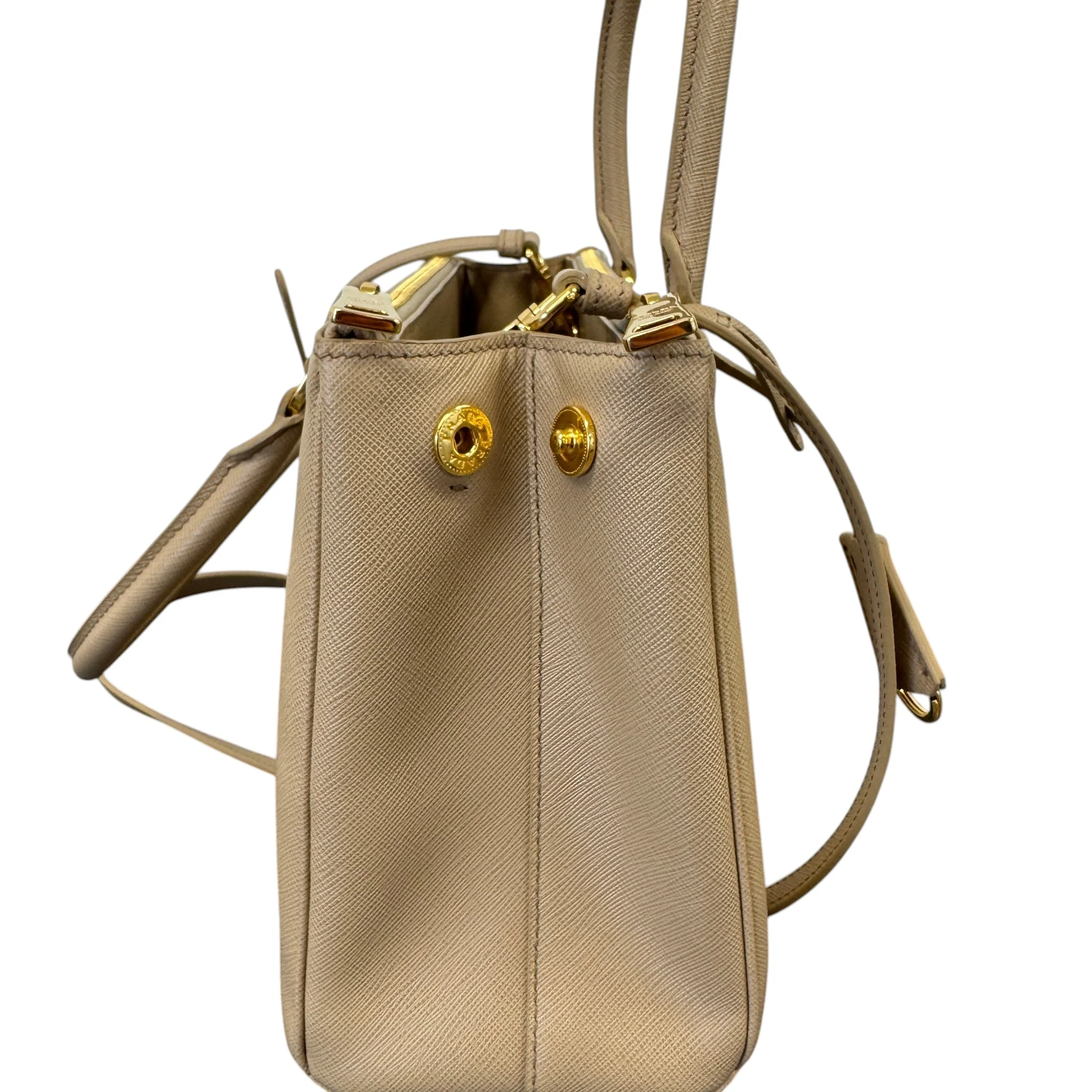 Women's Galleria Medium Saffiano Bag Beige - Image 6