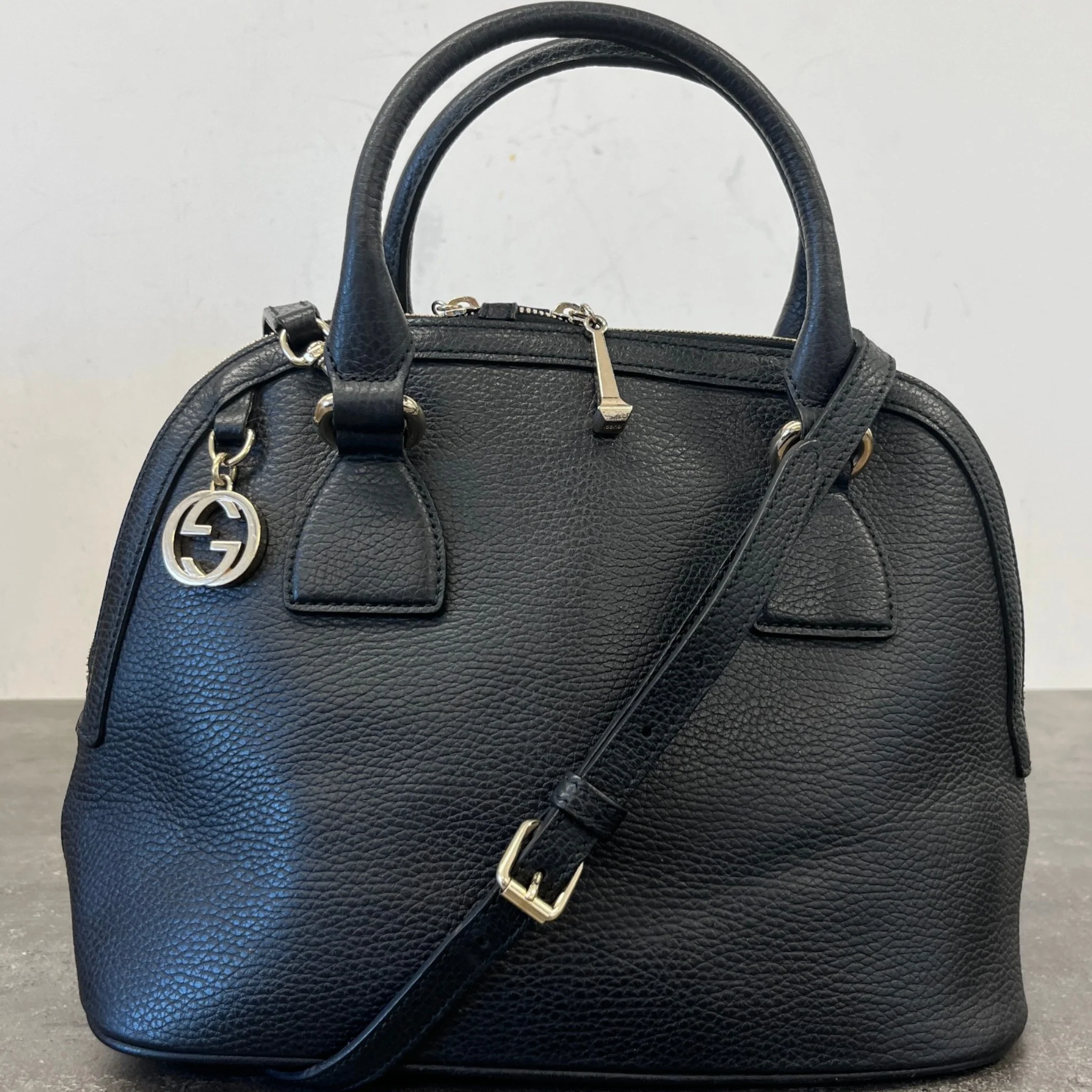 Women's Gg Charm Dome Bag Black - Image 14