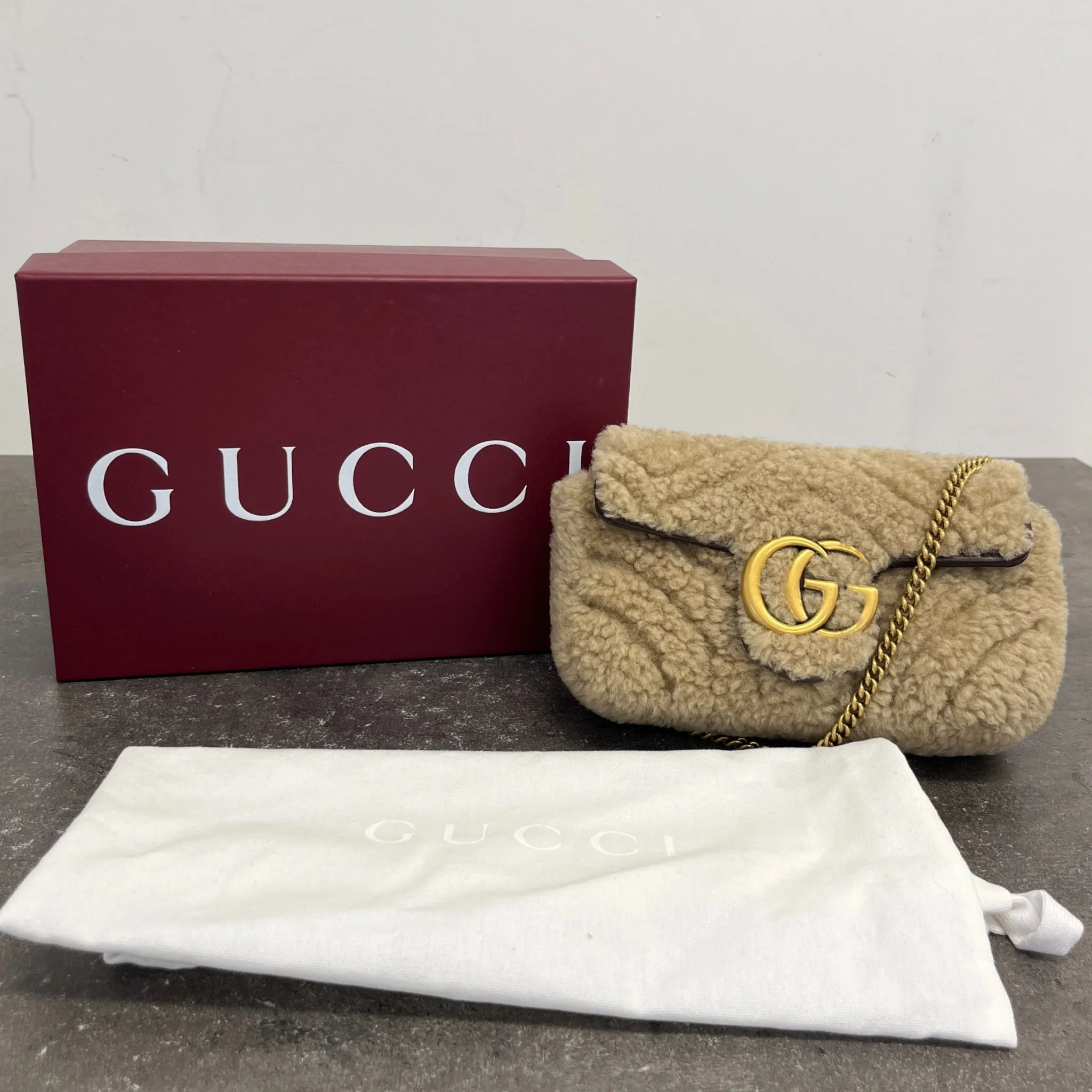 Women's Gg Marmont Mini Shearling Bag Beige - Image 12