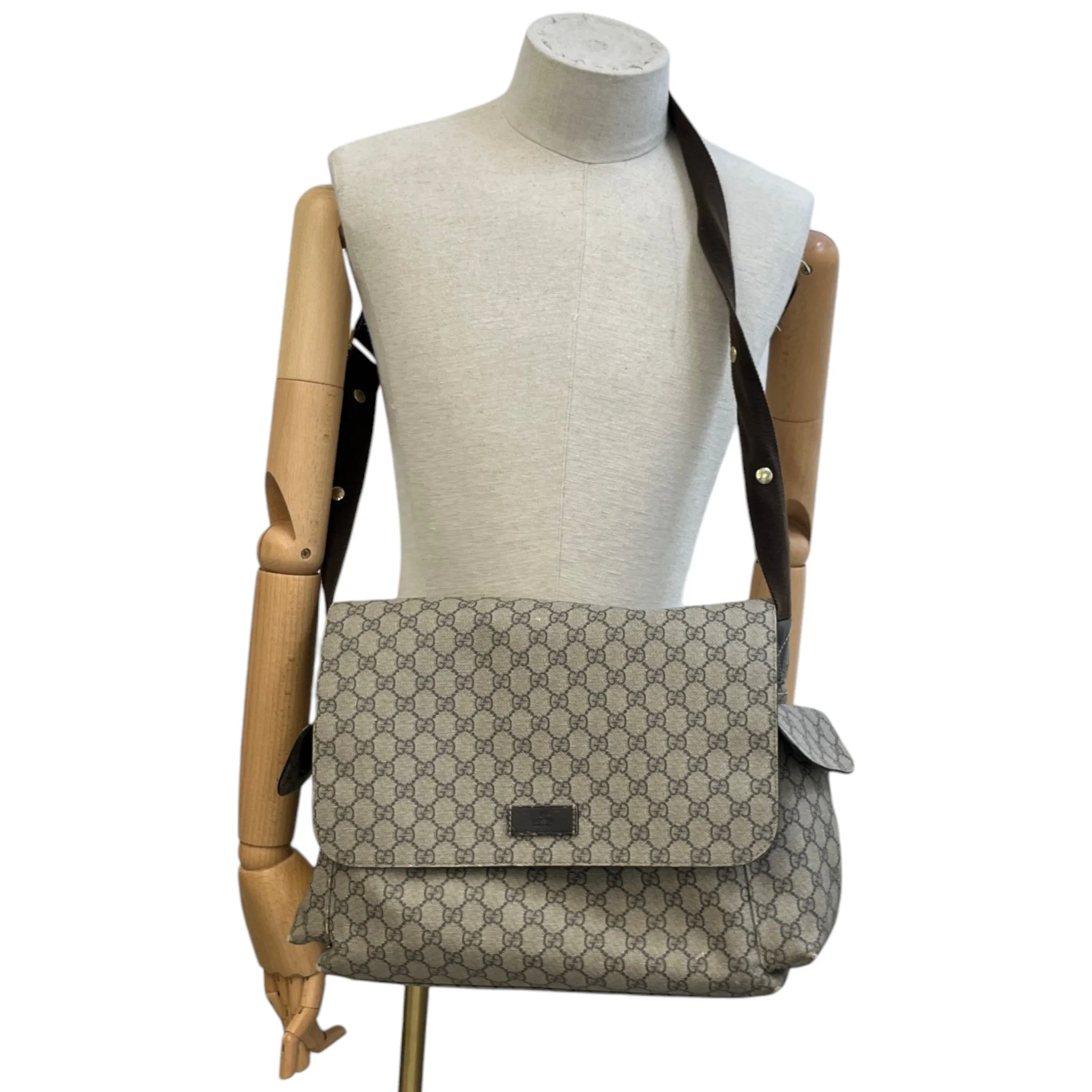 Women's Gg Supreme Changing Bag Beige - Image 2