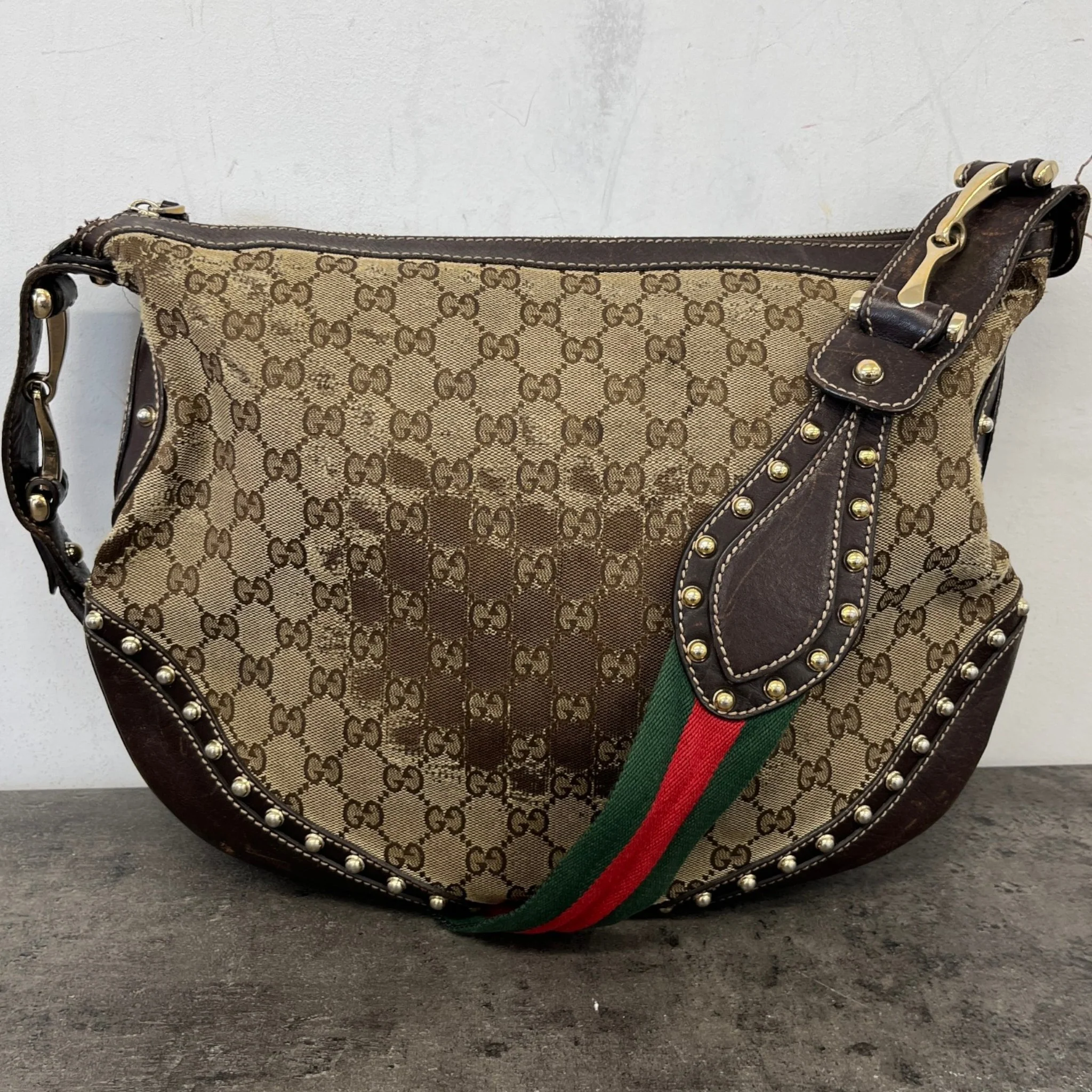 Women's Gg Supreme Pelham Hobo Bag Beige - Image 11