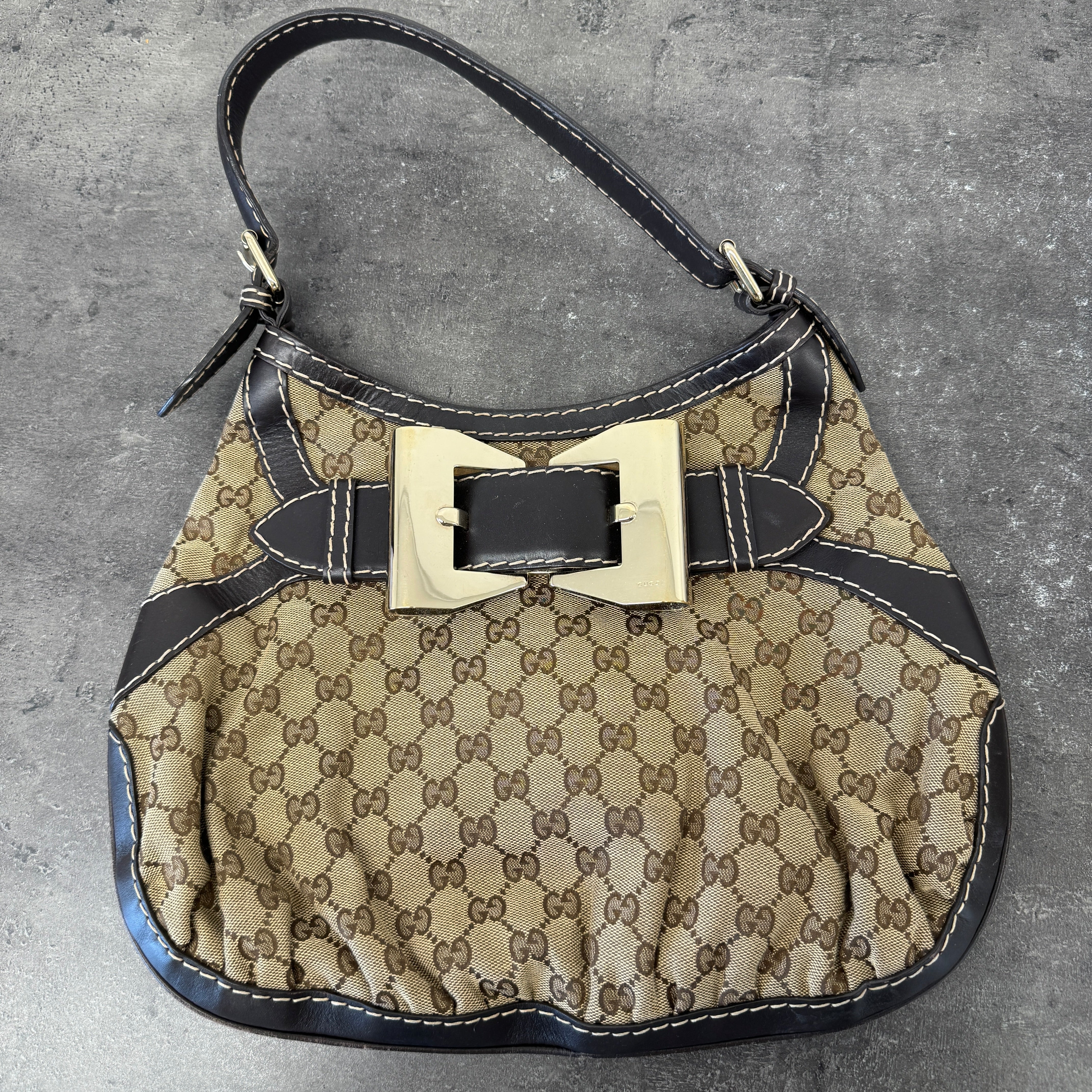 Women's Gg Supreme Queen Hobo Bag Beige - Image 11