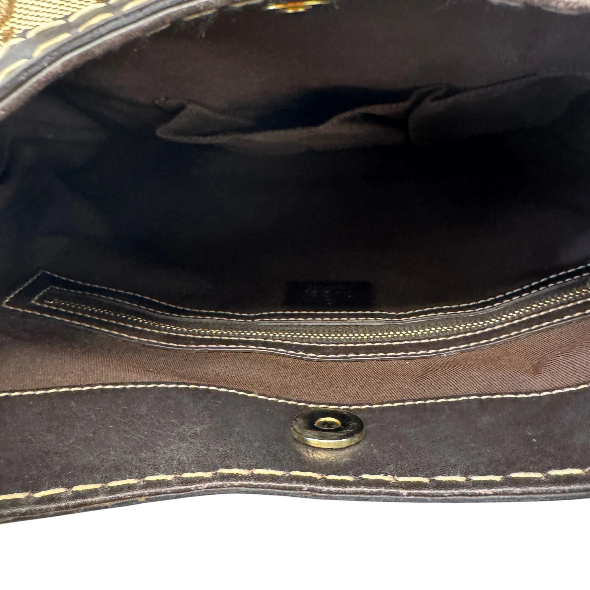 Women's Gg Supreme Queen Hobo Bag Beige - Image 9