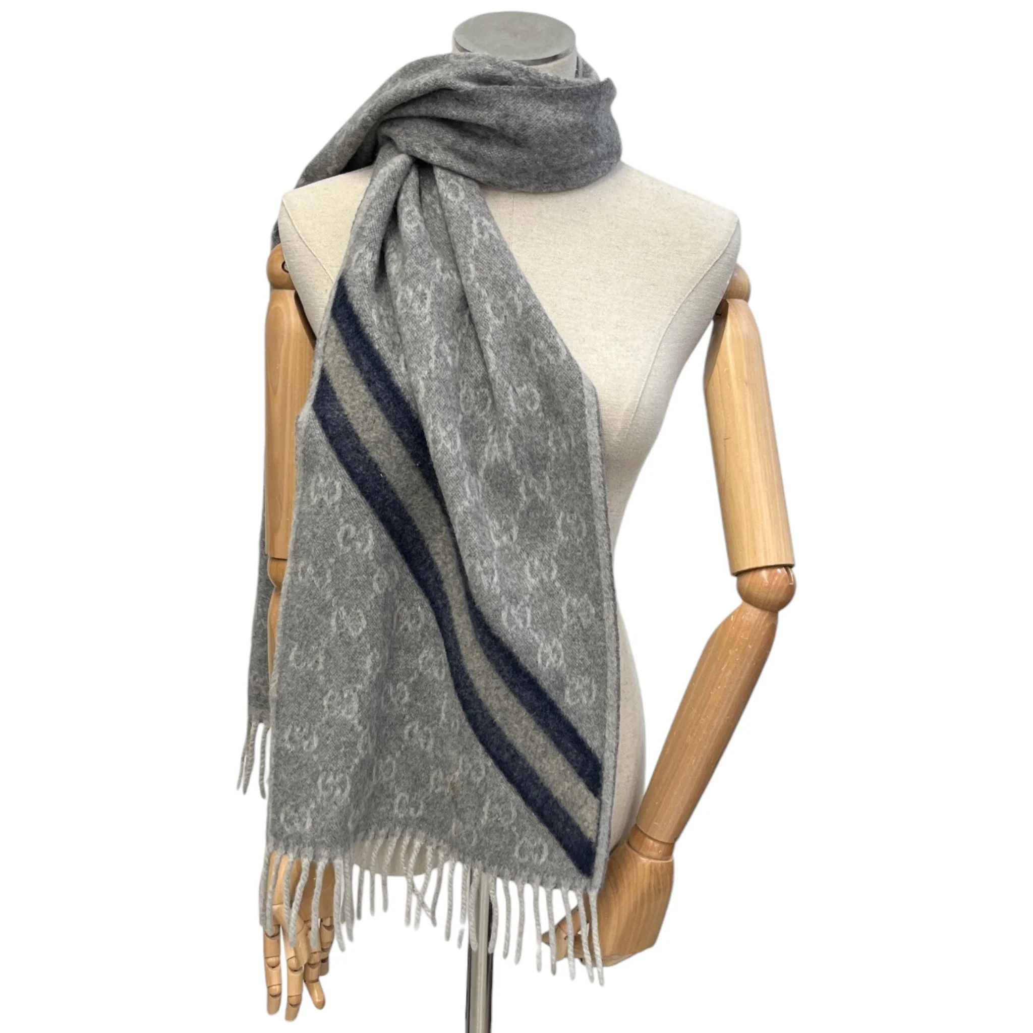 Women's Gg Supreme Scarf Grey - Image 2