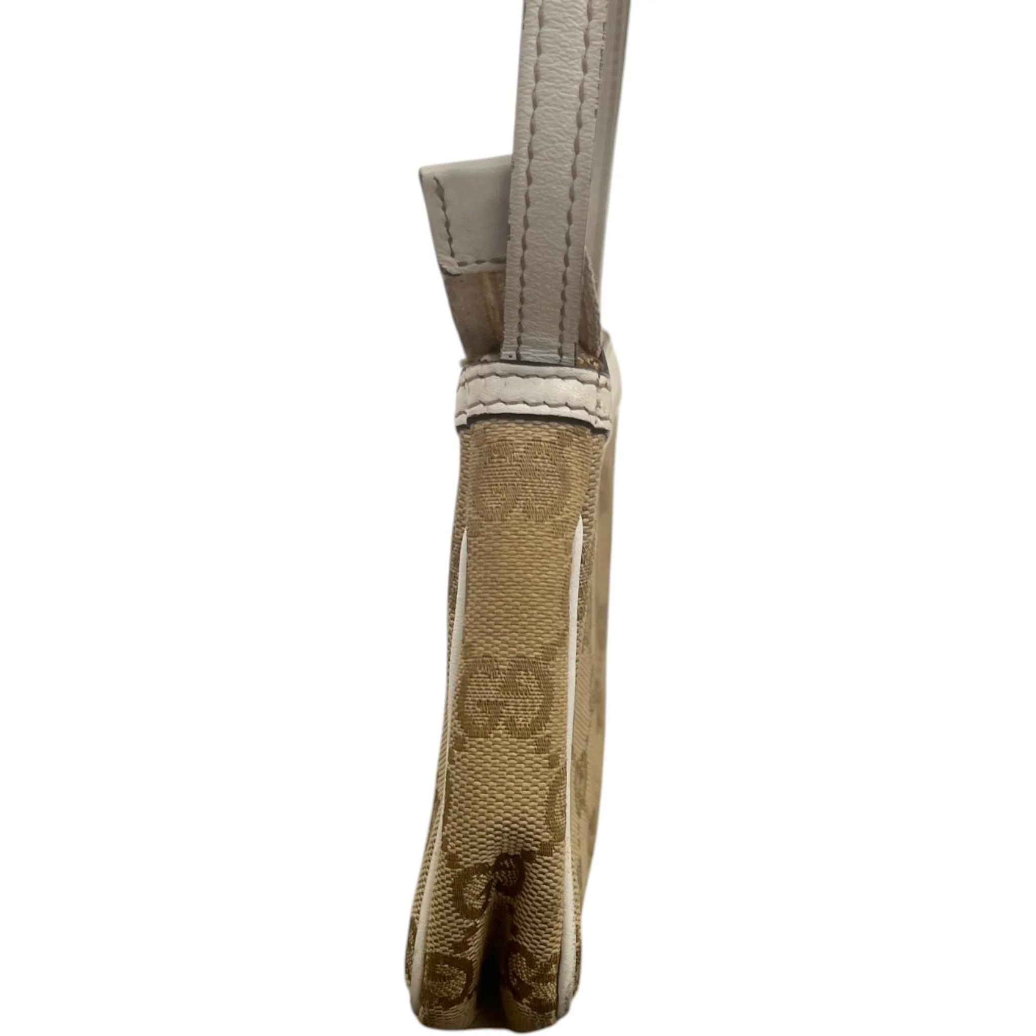 Women's Gg Supreme Shoulder Bag Beige - Image 6