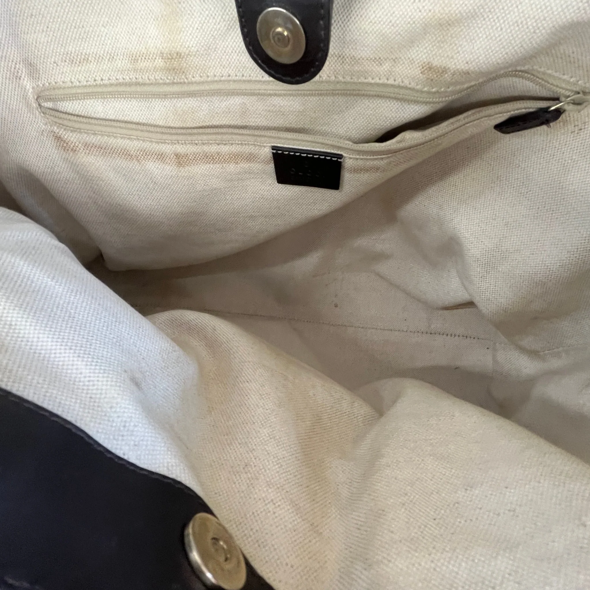 Women's Gg Supreme Sukey Bag Brown - Image 10