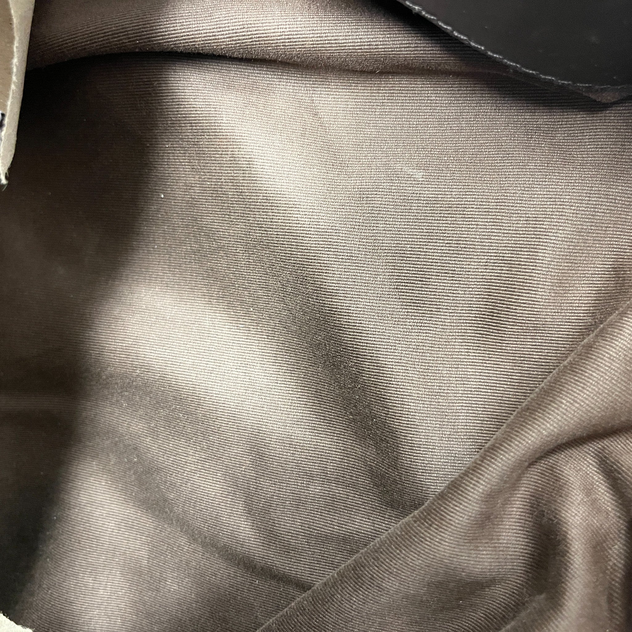Women's Gg Supreme Tote Bag Beige - Image 11