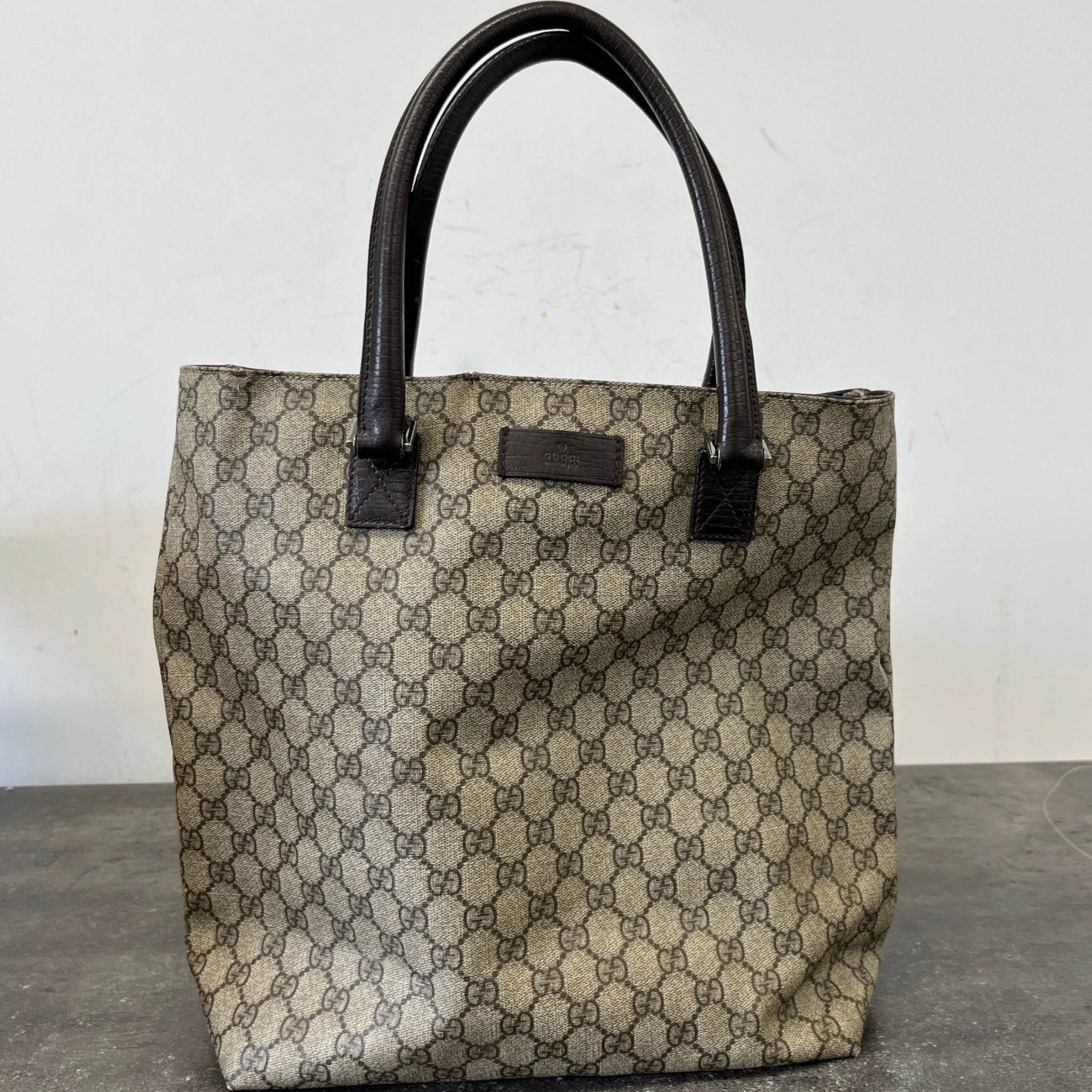 Women's Gg Supreme Tote Bag Beige - Image 13