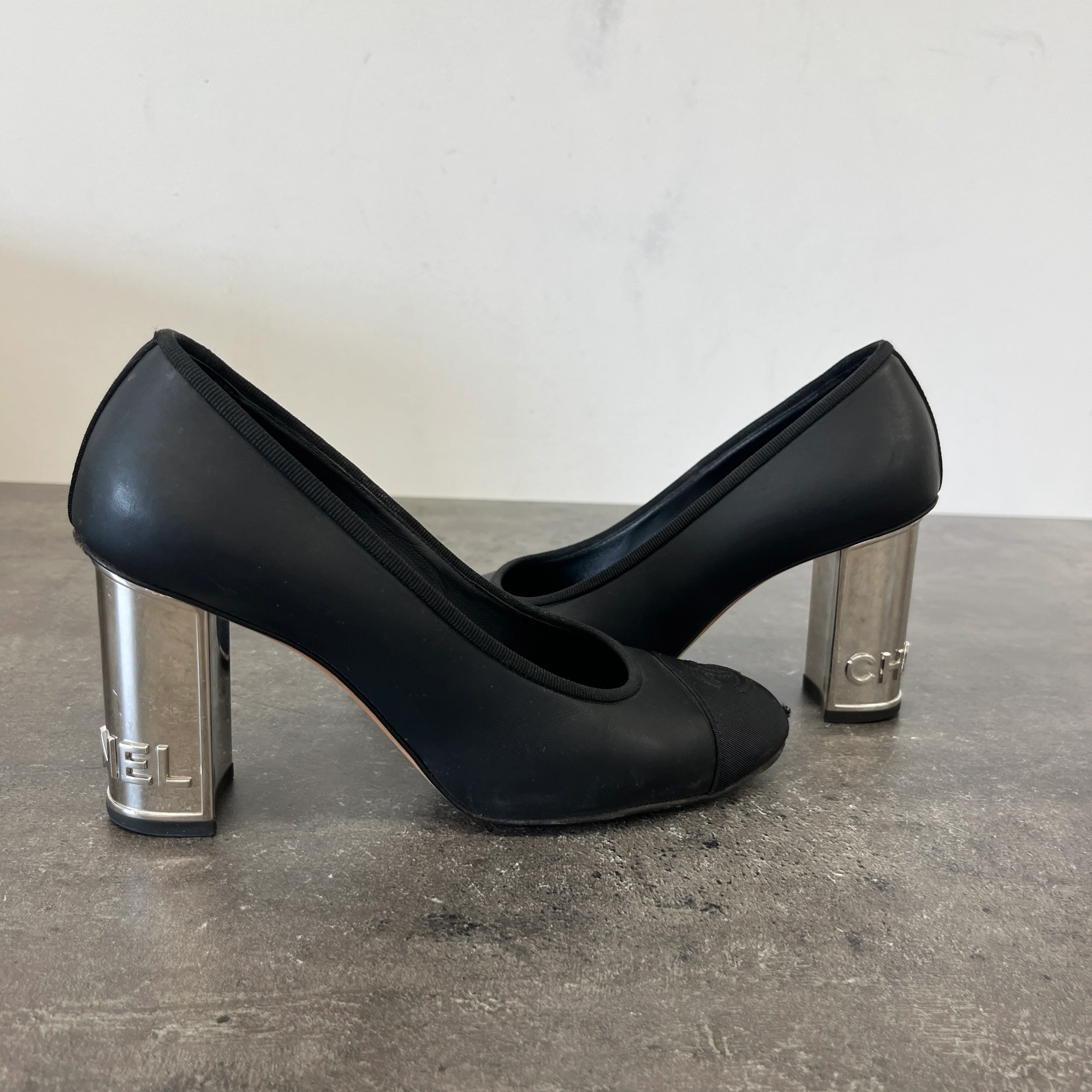 Women's Grosgrain Cap Toe Logo Mules Black Size EU 36.5 / UK 3.5 - Image 12