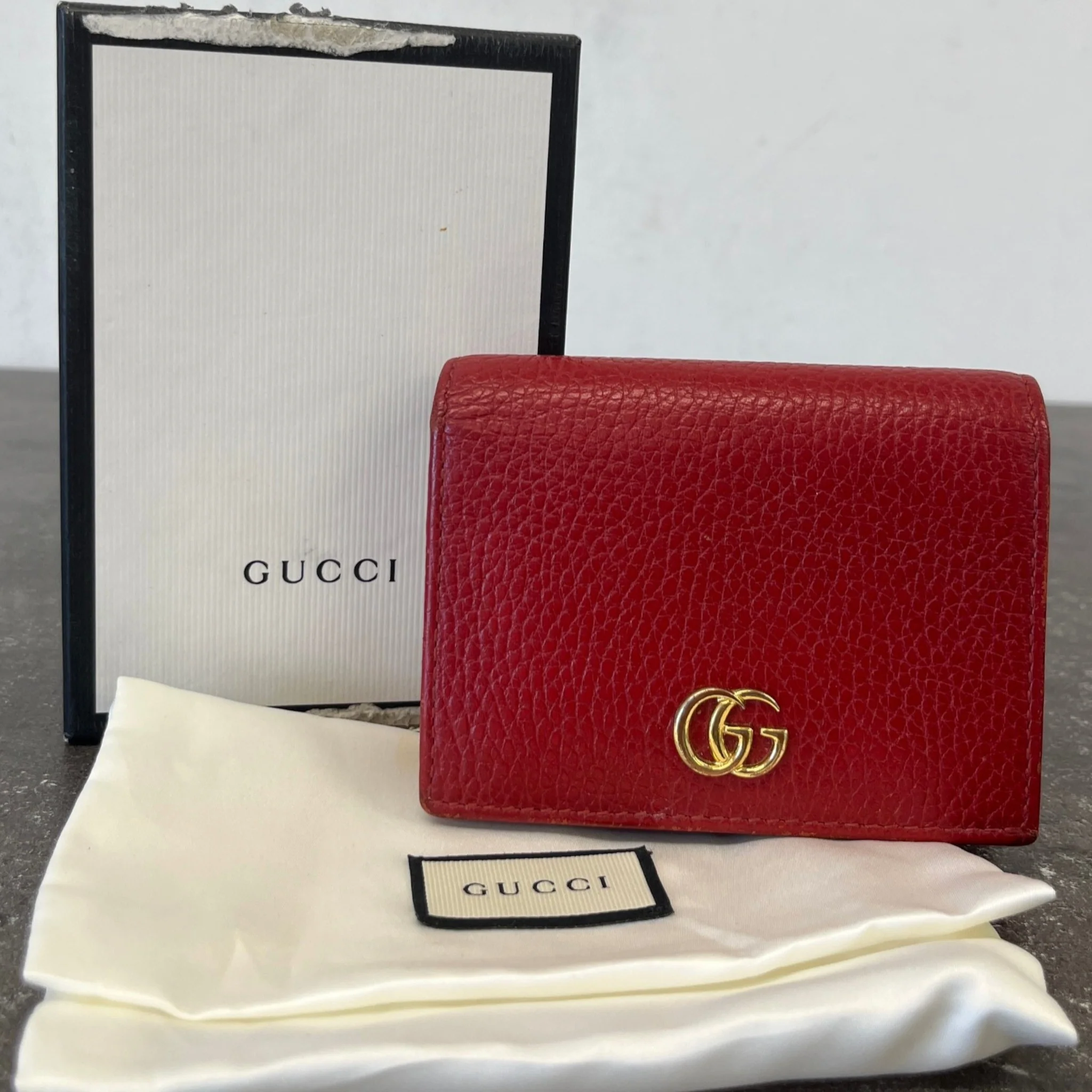 Women's Interlocking G Wallet Red - Image 12