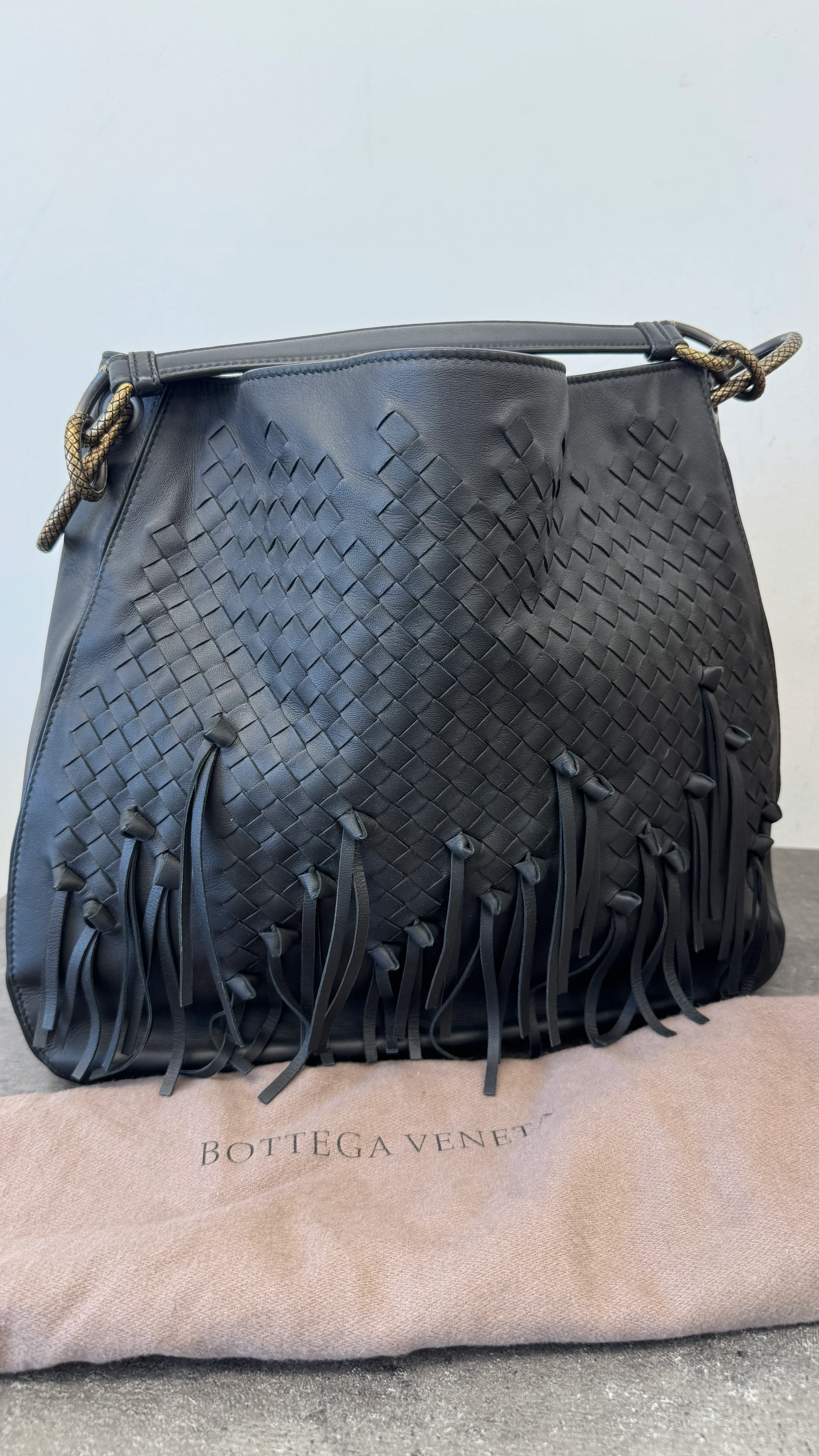 Women's Intrecciato Brio Loop Bag Black - Image 13