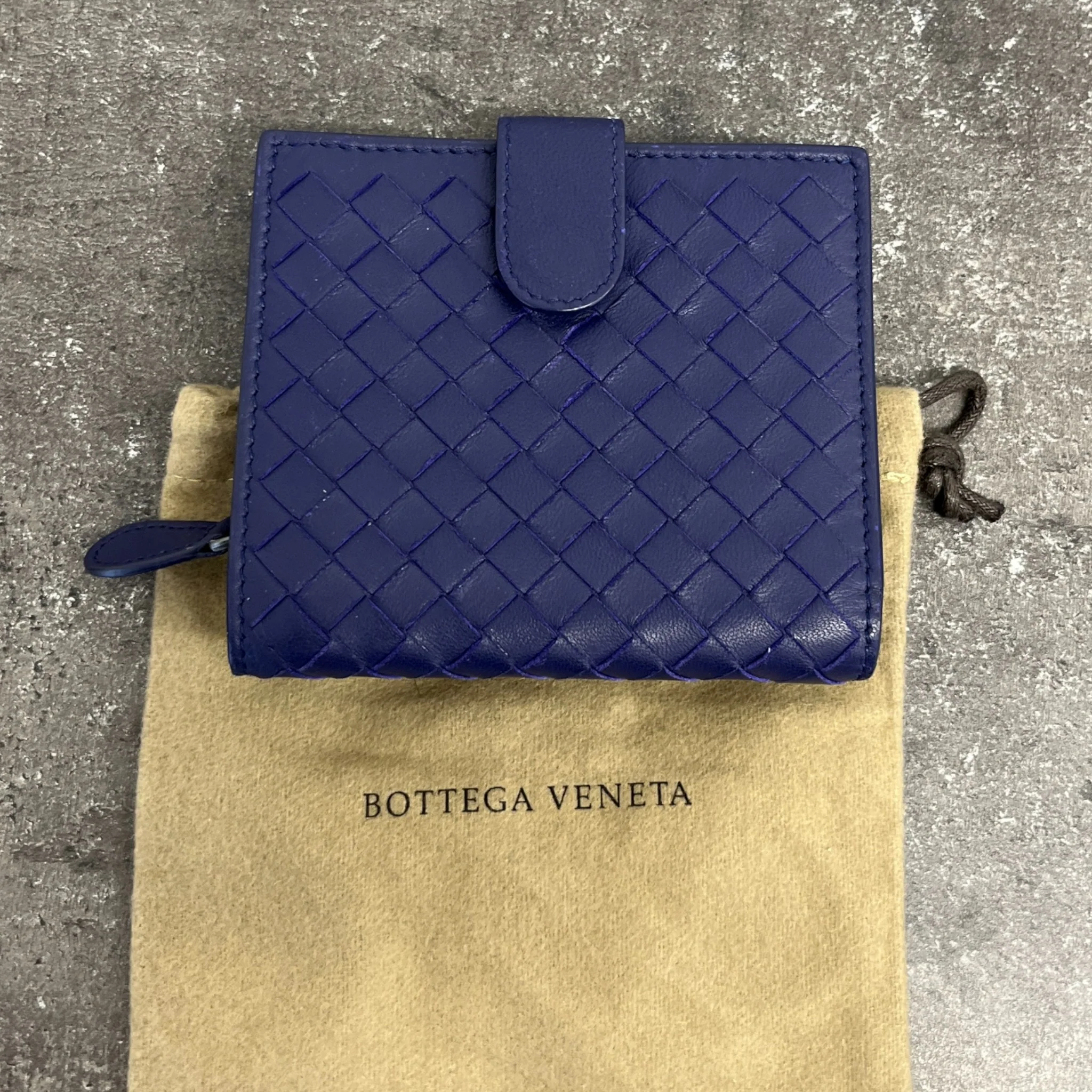 Women's Intrecciato Leather Purse Purple - Image 11