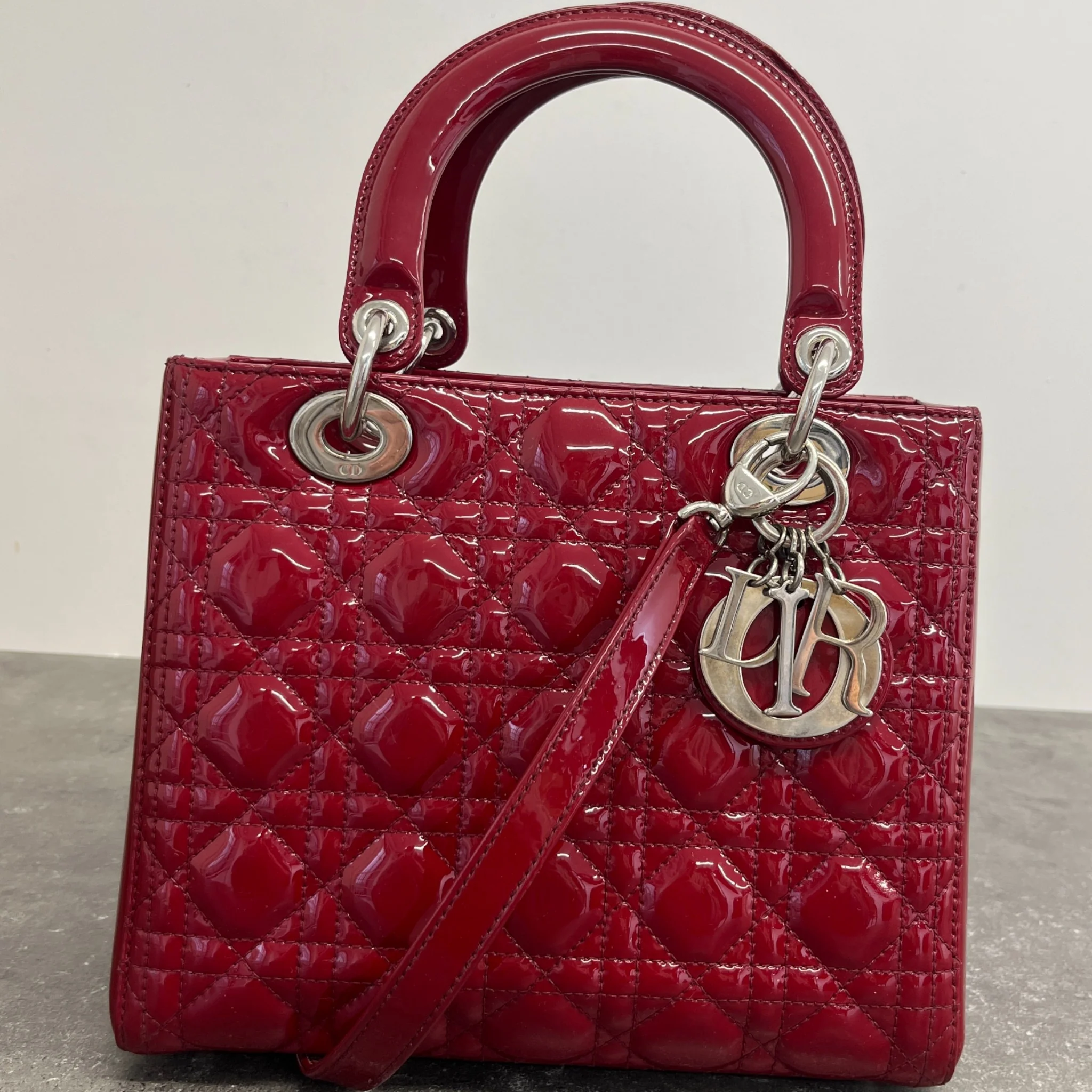 Women's Lady Dior Medium Bag Red - Image 14