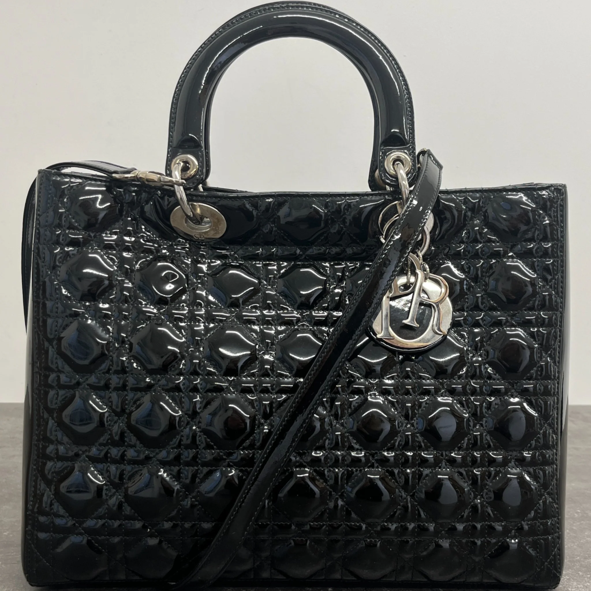Women's Large Lady Dior Bag Black - Image 13