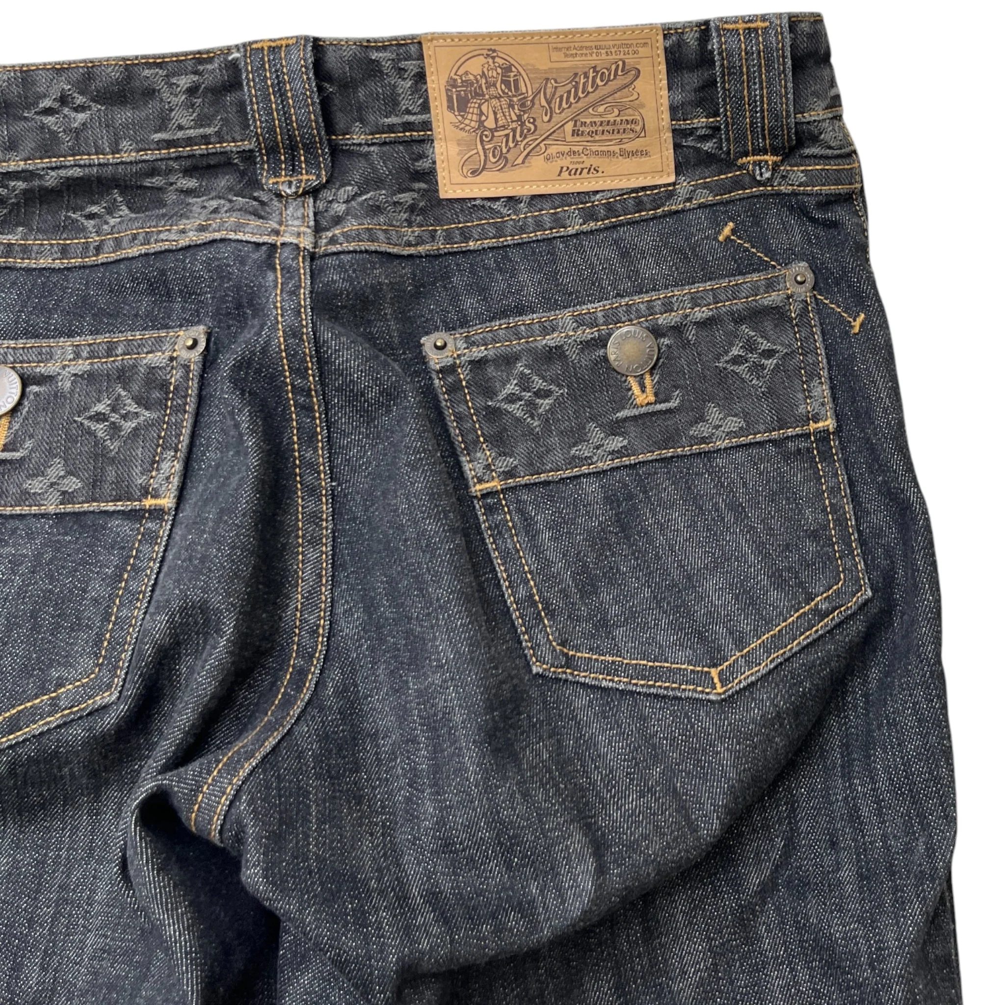 Women's Limited Vintage Monogram Jeans Navy Size Waist 34" - Image 7