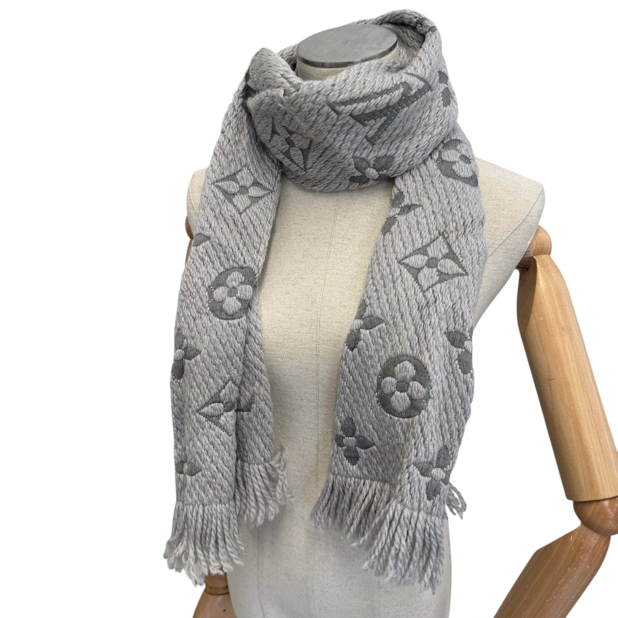 Women's Logomania Scarf Grey - Image 3