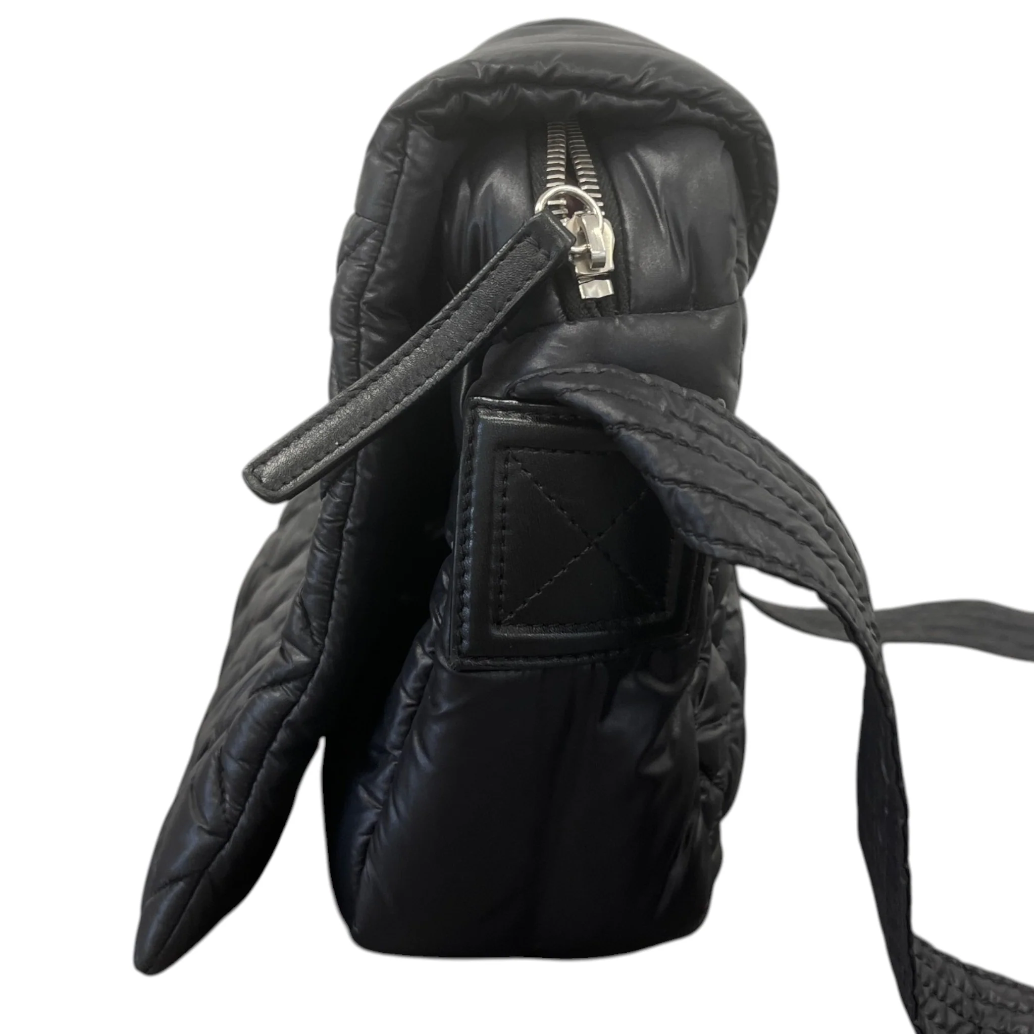 Women's Medium Coco Cocoon Messenger Bag Black - Image 7