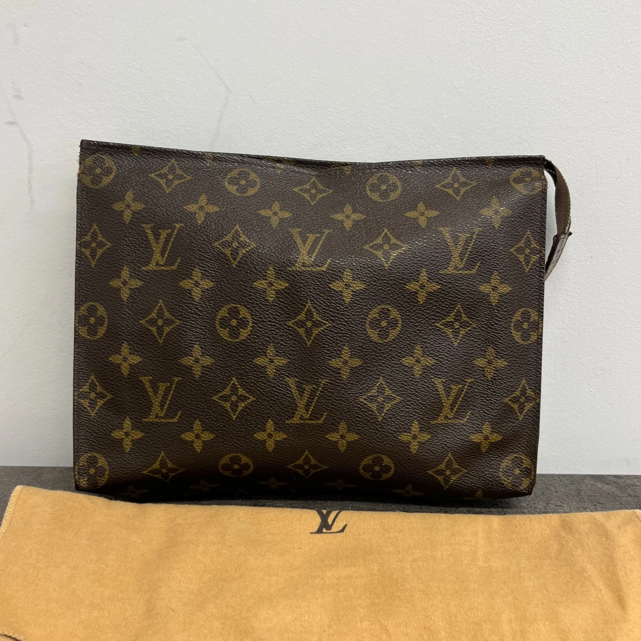 Women's Monogram 26 Pouch Brown - Image 10