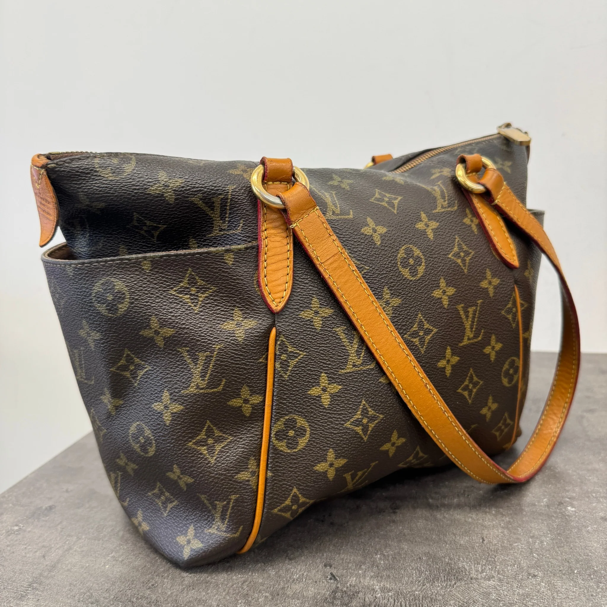 Women's Monogram Canvas Totally Pm Bag Brown - Image 10