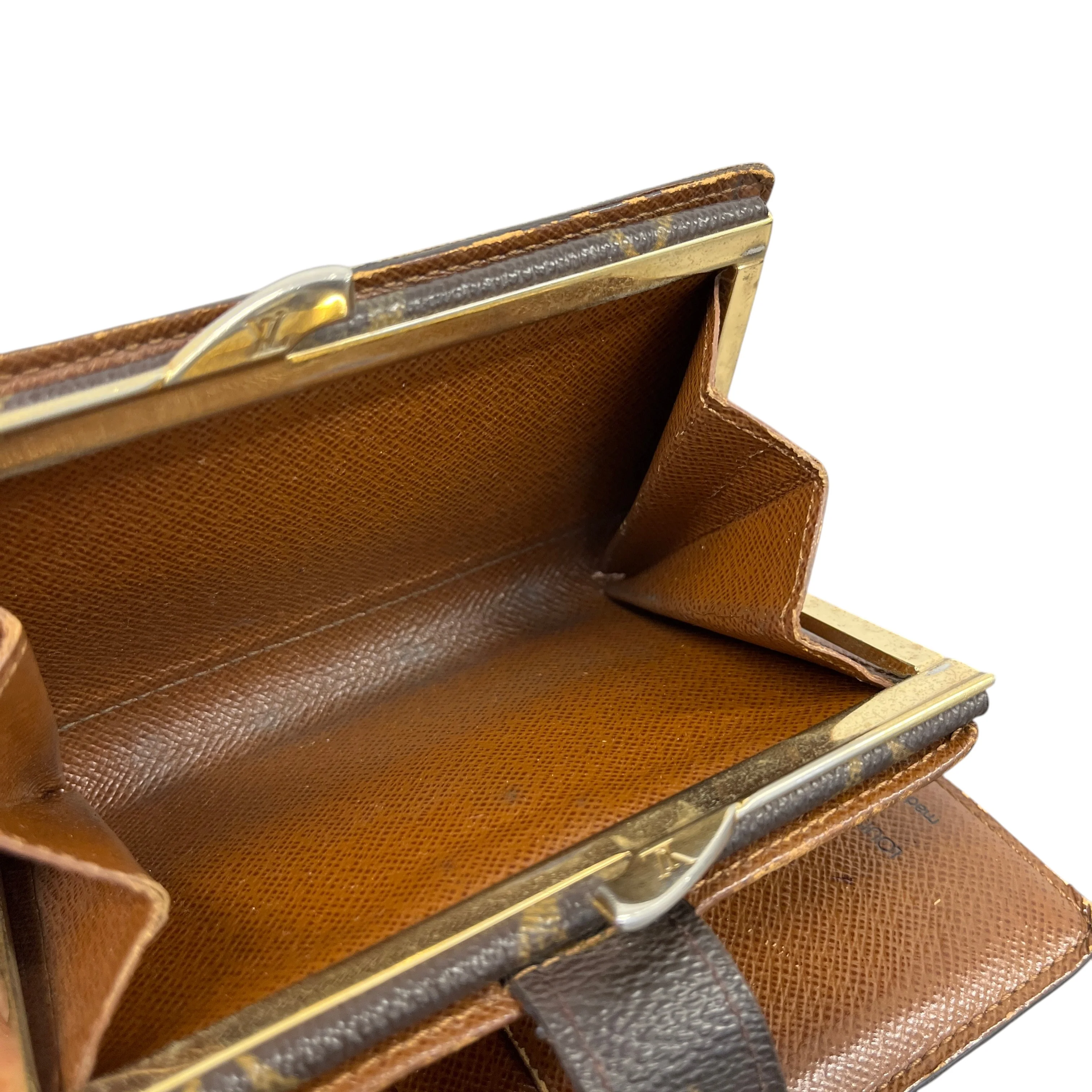Women's Monogram Kiss Lock Purse Brown - Image 6
