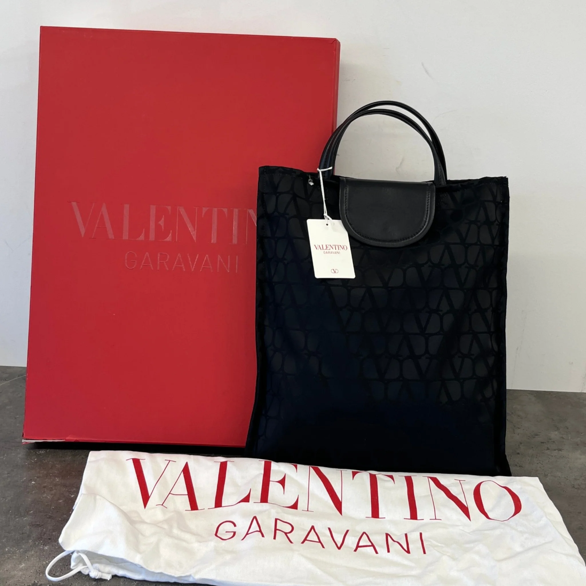 Women's Monogram Tote Bag Black - Image 12