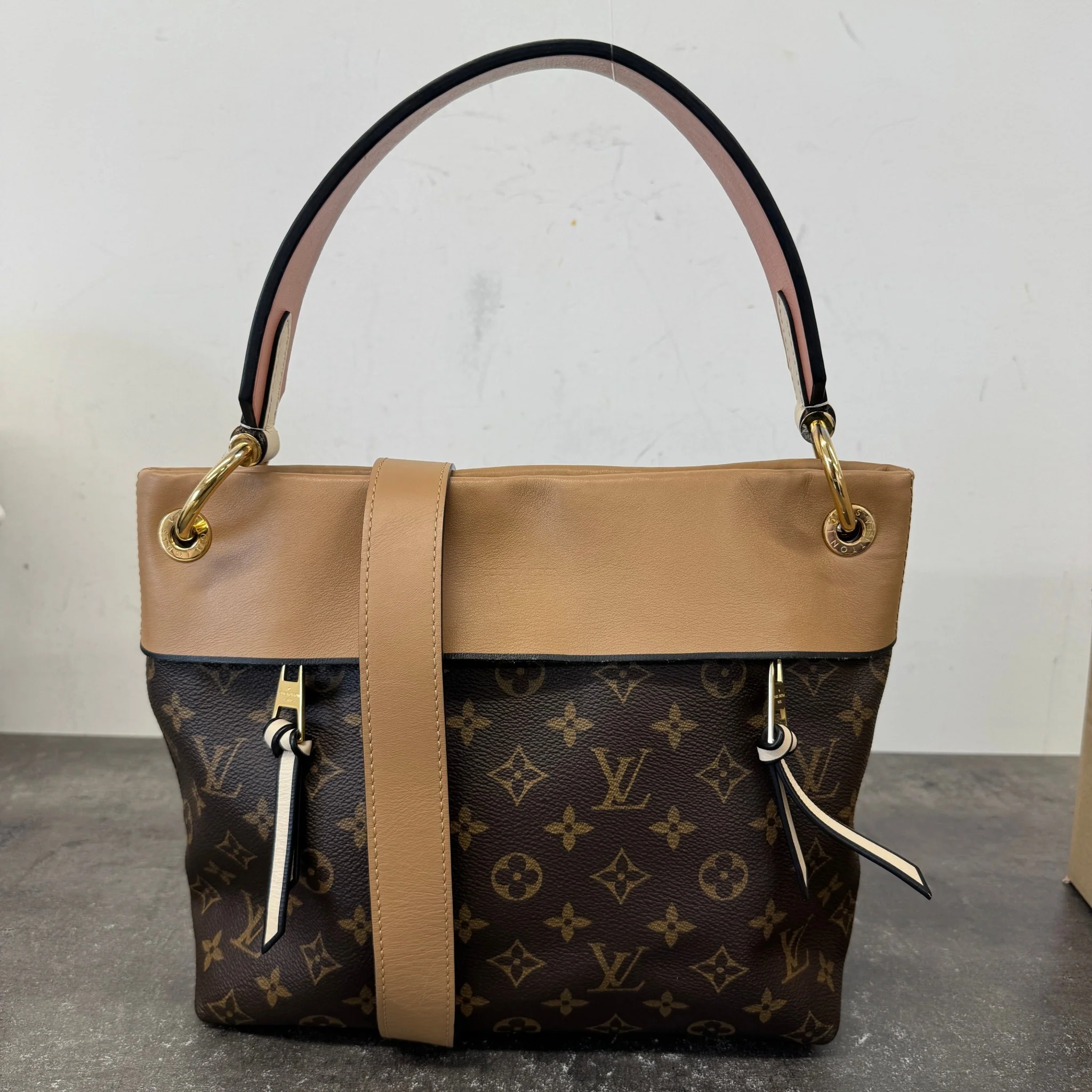 Women's Monogram Tuileries Besace Bag Brown - Image 11