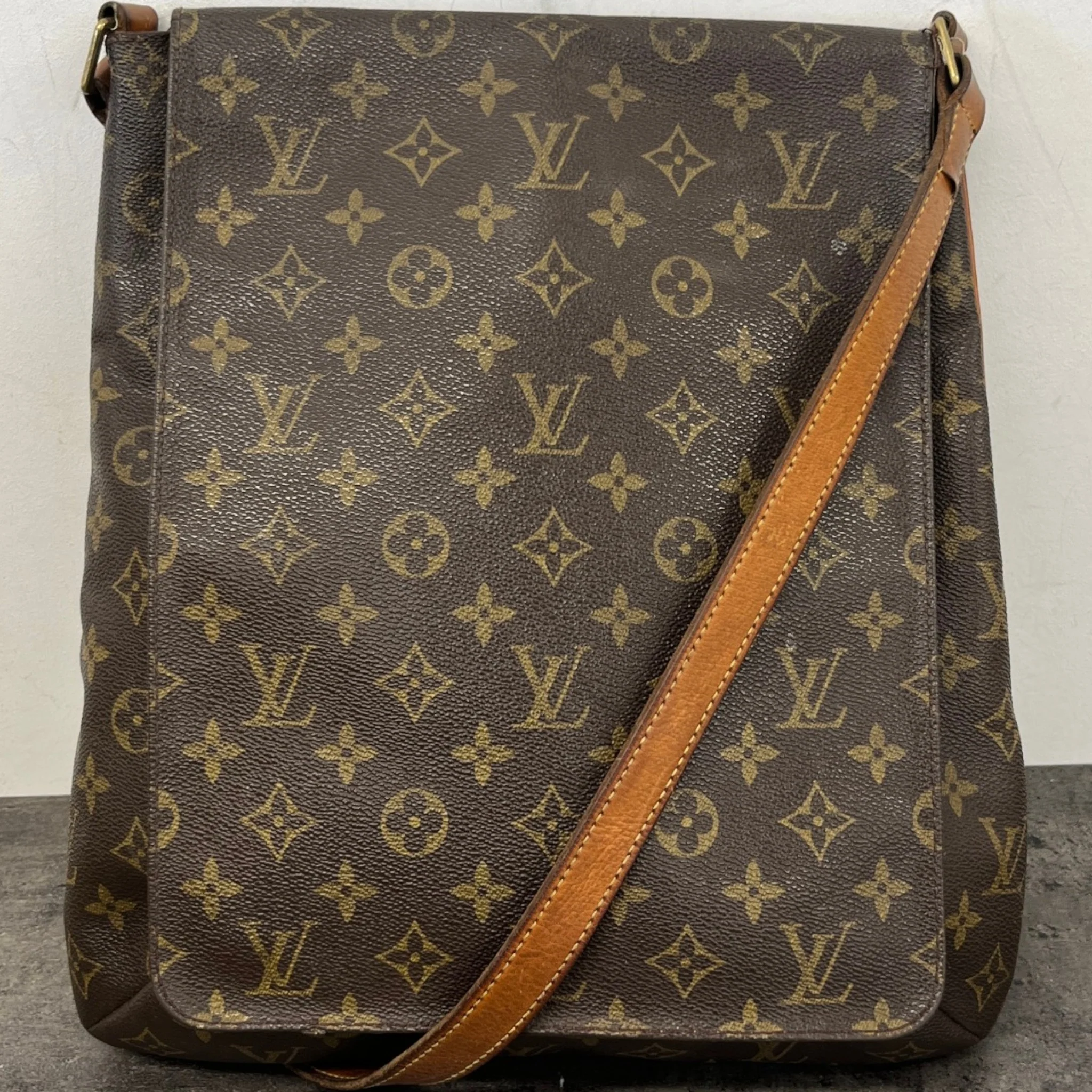 Women's Musette Messenger Bag Brown - Image 10