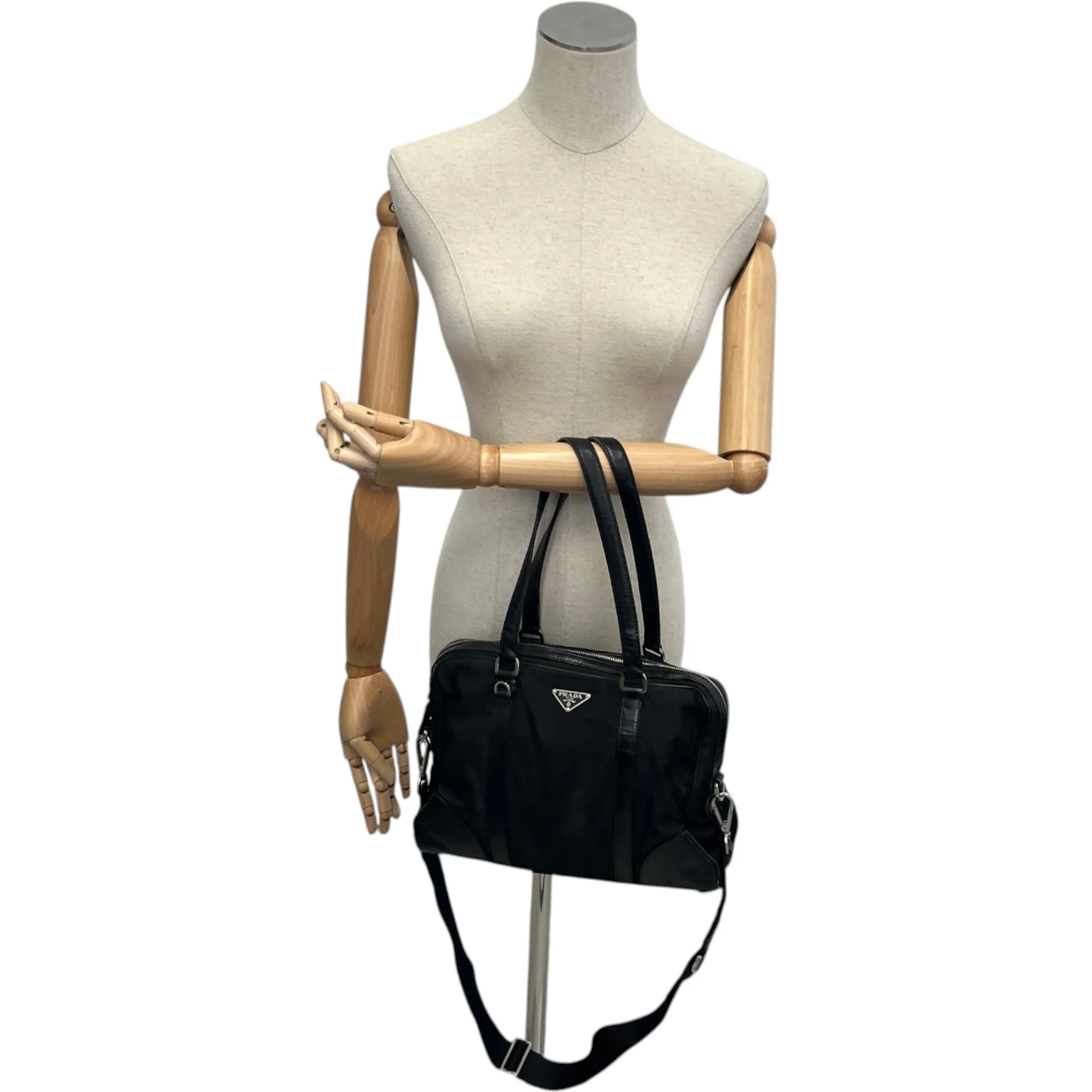 Women's Nylon Tessuto Shoulder Bag Black - Image 2