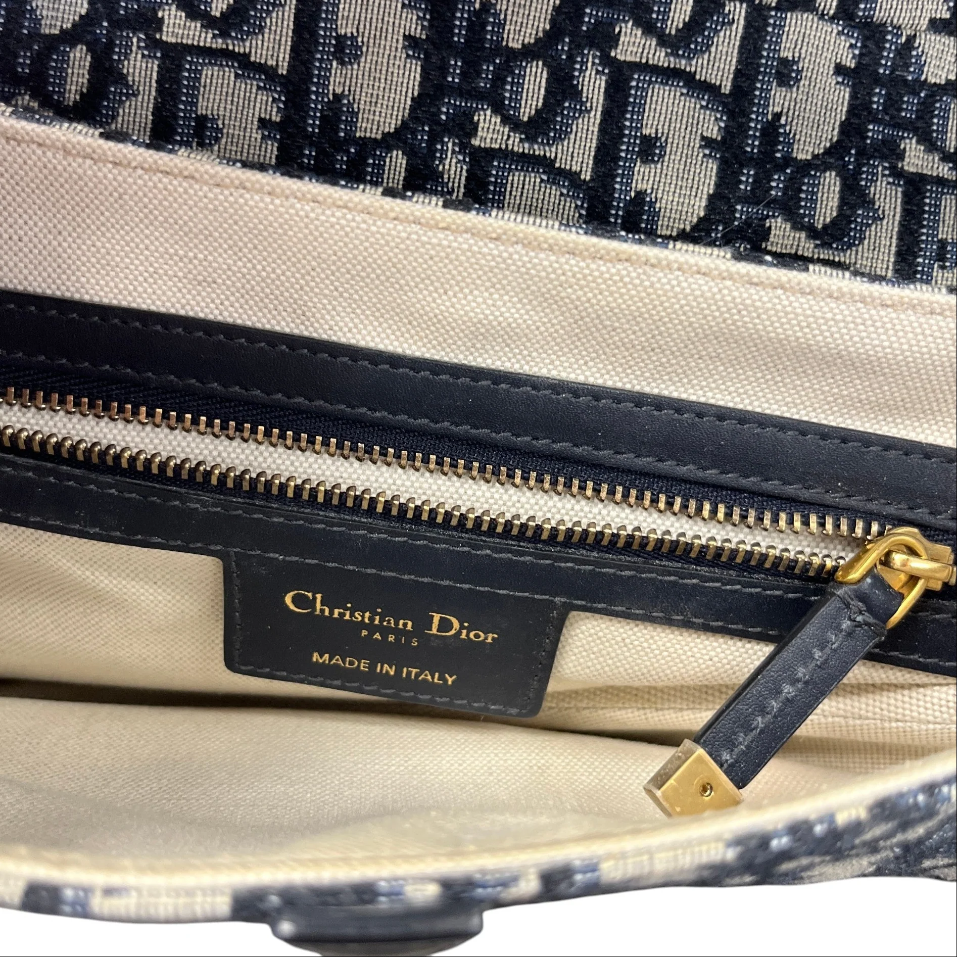 Women's Oblique Saddle Handbag Navy - Image 8