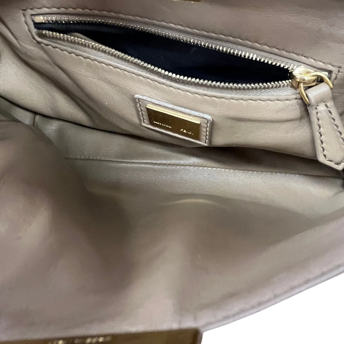 Women's Peekaboo Mini Bag Nude - Image 12