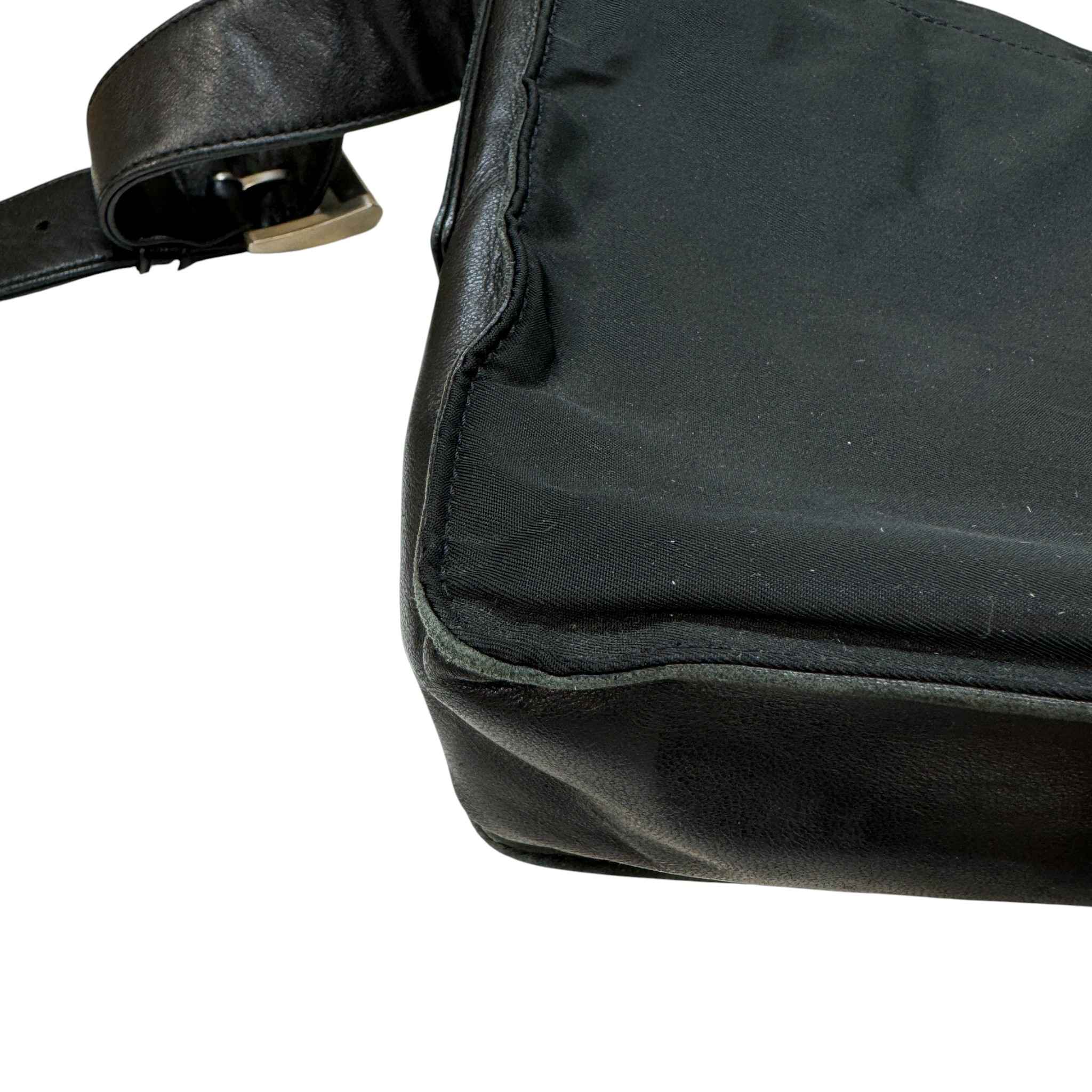 Women's Plaque Logo Bag Black - Image 13