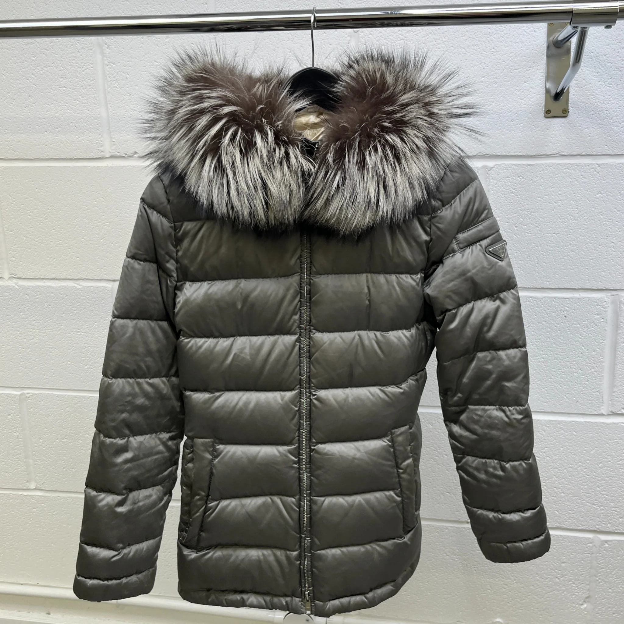 Women's Plaque Logo Down Jacket Grey Size IT 40 / UK 8 - Image 8