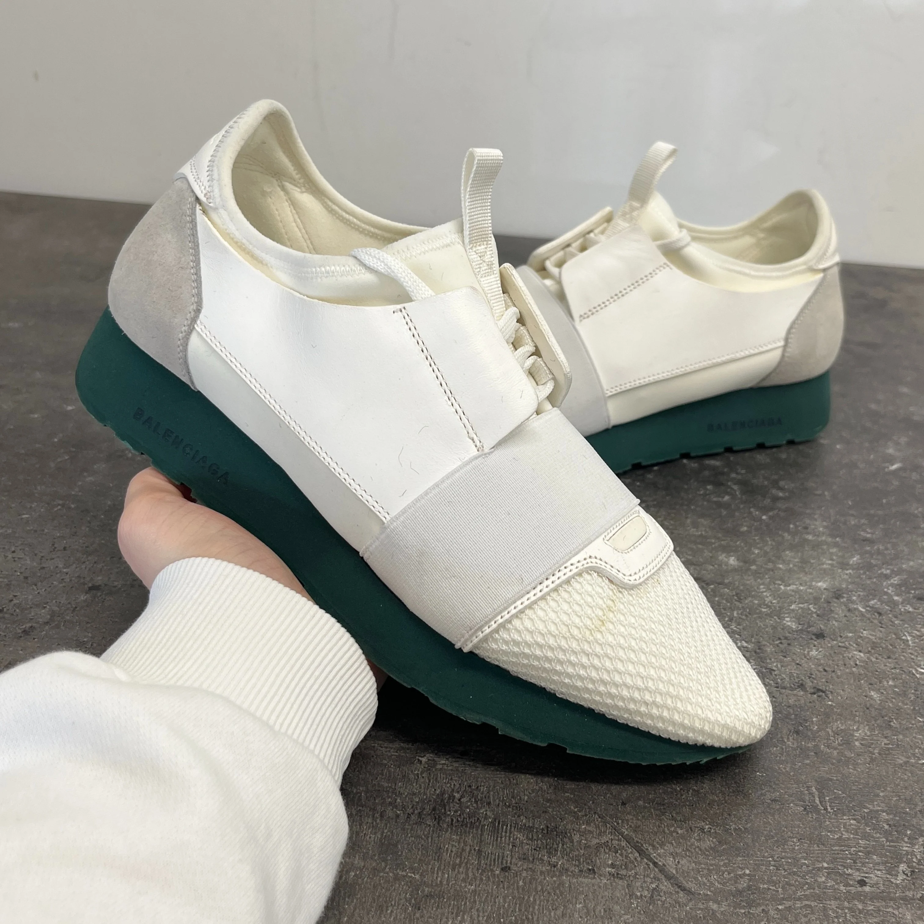 Women's Race Runner Low Trainers White Size EU 38 / UK 5 - Image 11