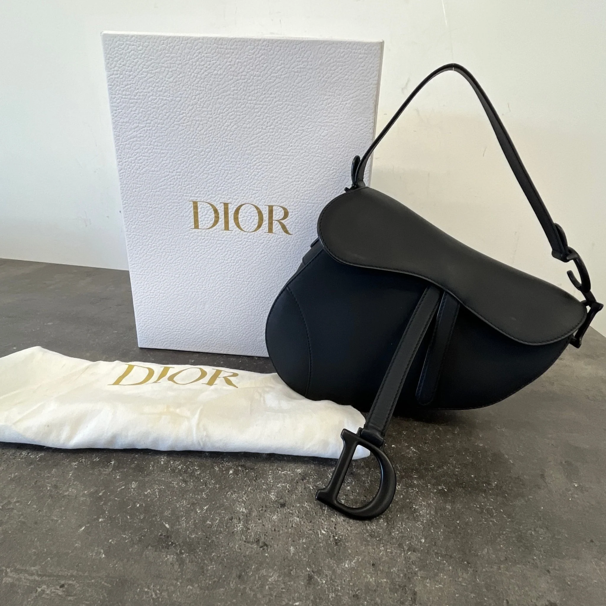 Women's Saddle Small Ultramatte Calfskin Bag Black - Image 11