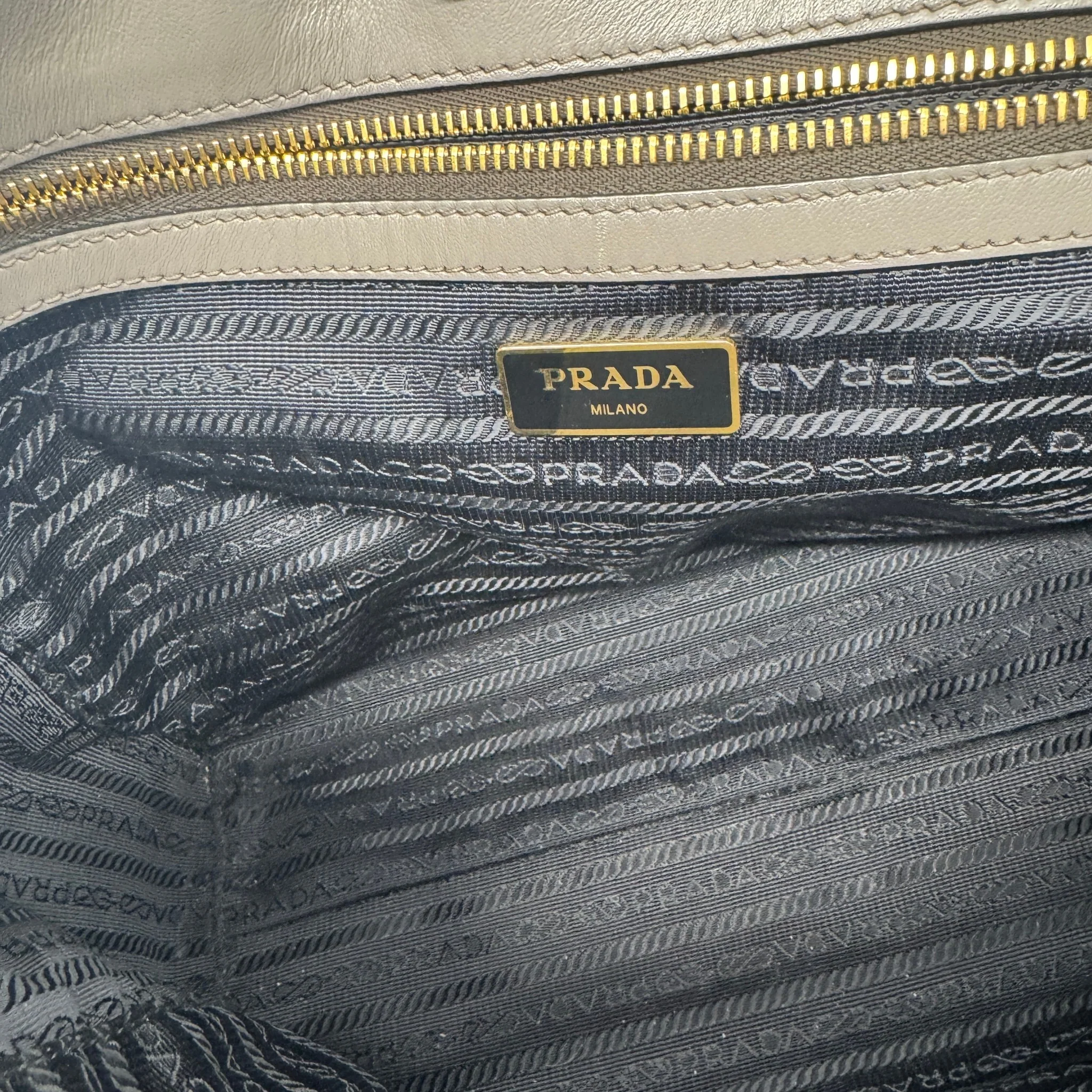 Women's Saffiano Bag Grey - Image 9