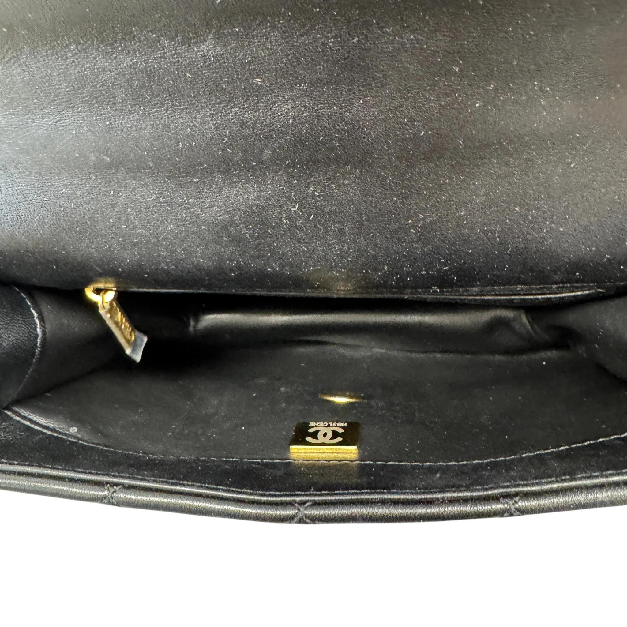 Women's Seasonal Rainbow Chain Flap Bag Black - Image 14