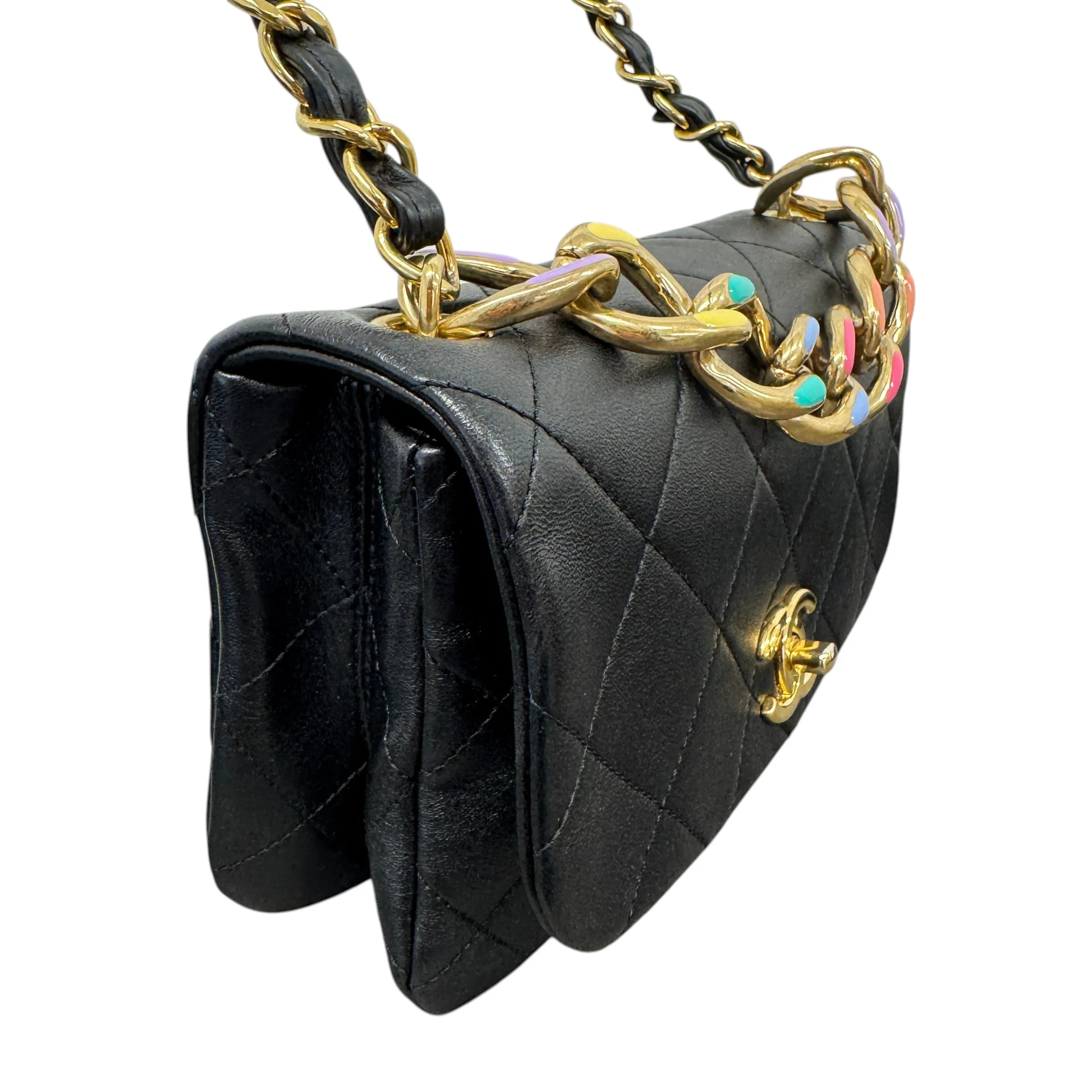 Women's Seasonal Rainbow Chain Flap Bag Black - Image 5