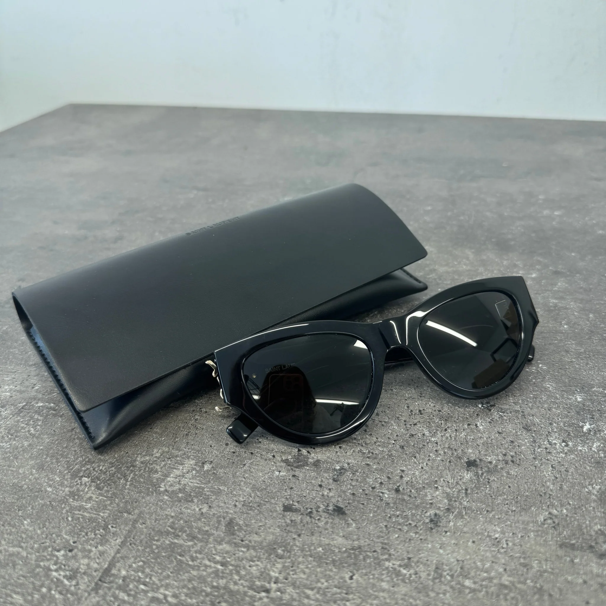 Women's Sl M94 Sunglasses Black - Image 9