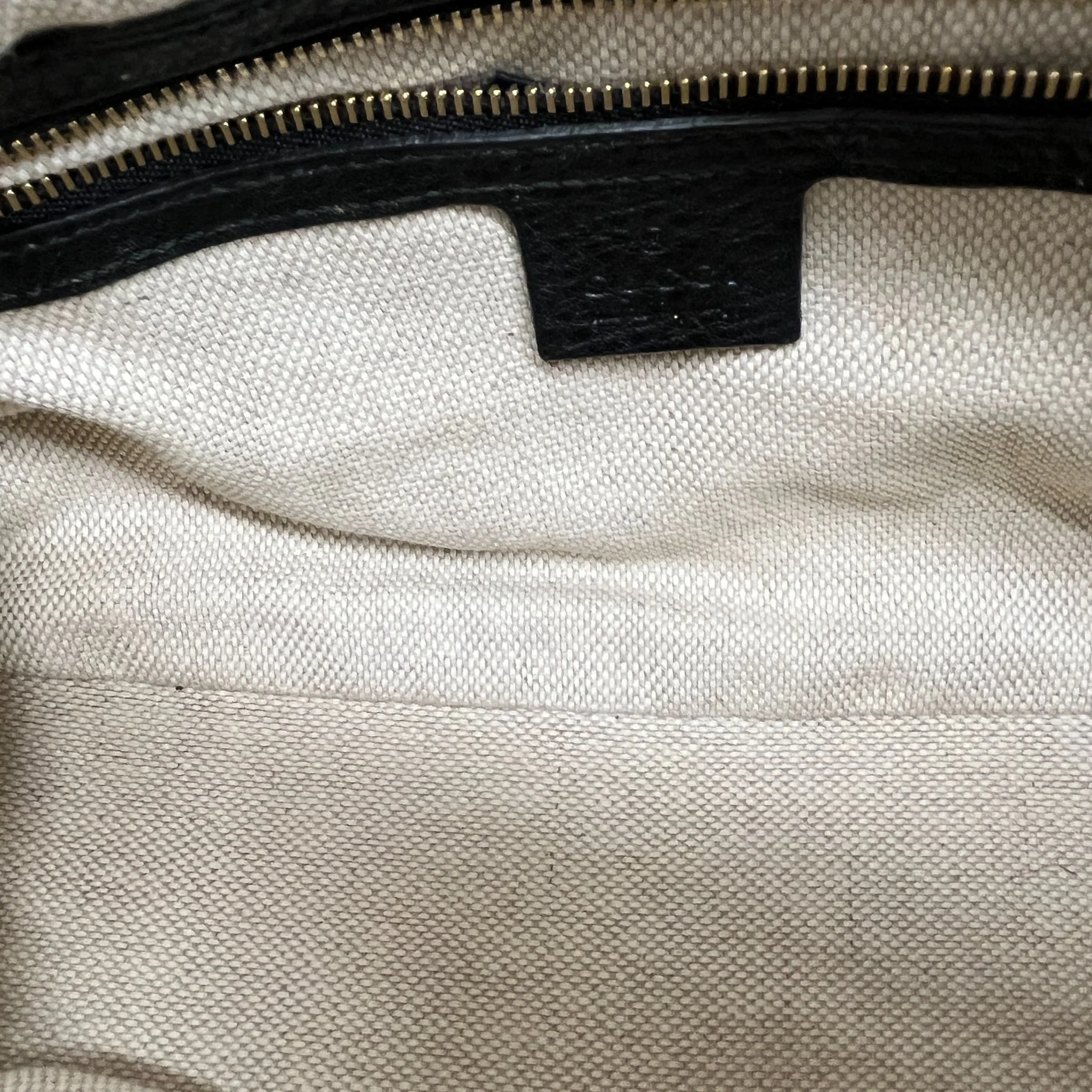 Women's Soho Chain Shoulder Bag Black - Image 12